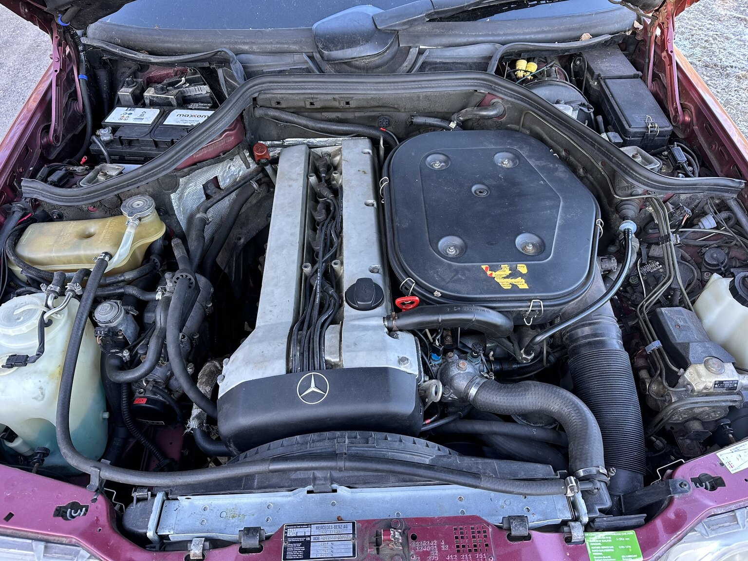 Image of 1992 Mercedes-Benz 300 TE-24 mechanics