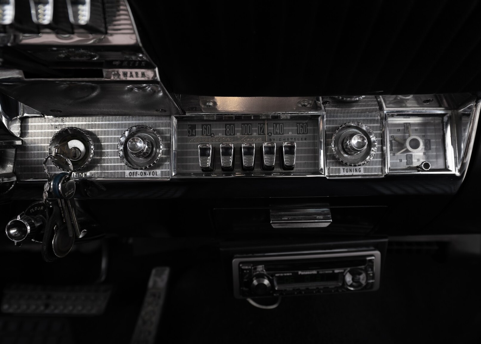 Innenraumfoto von 1961 Chrysler New Yorker Sedan (19)