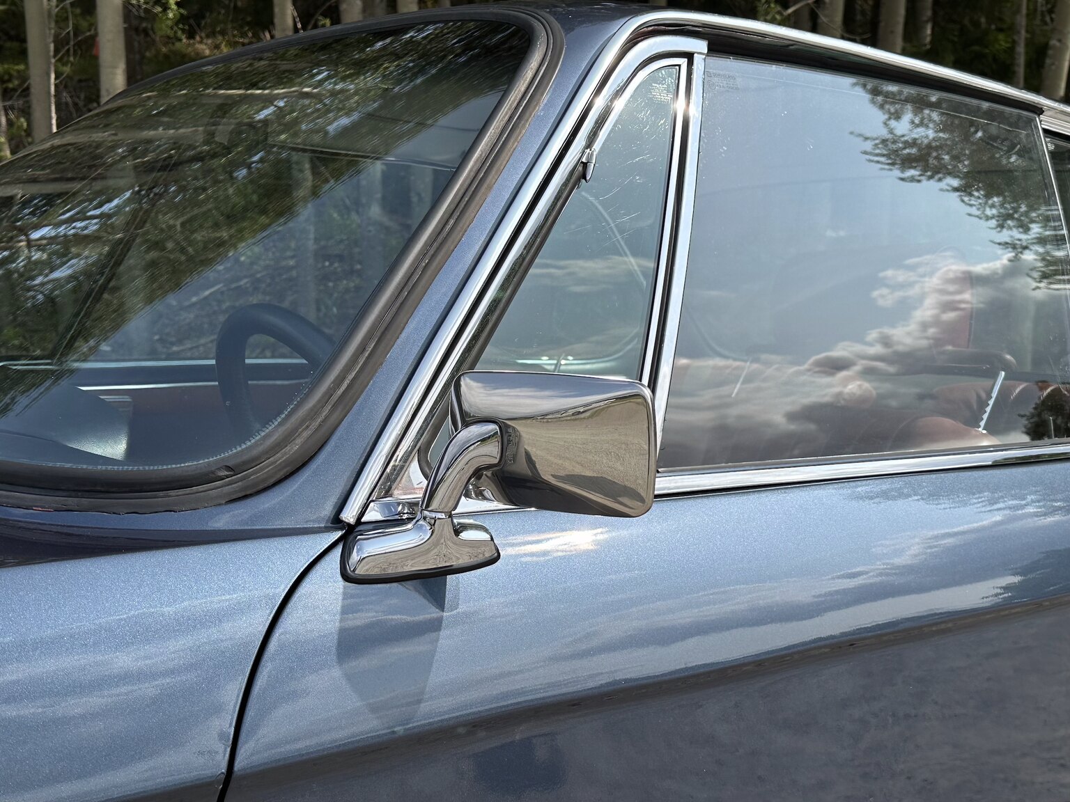 Exterior image of 1972 BMW 3,0 CSi 