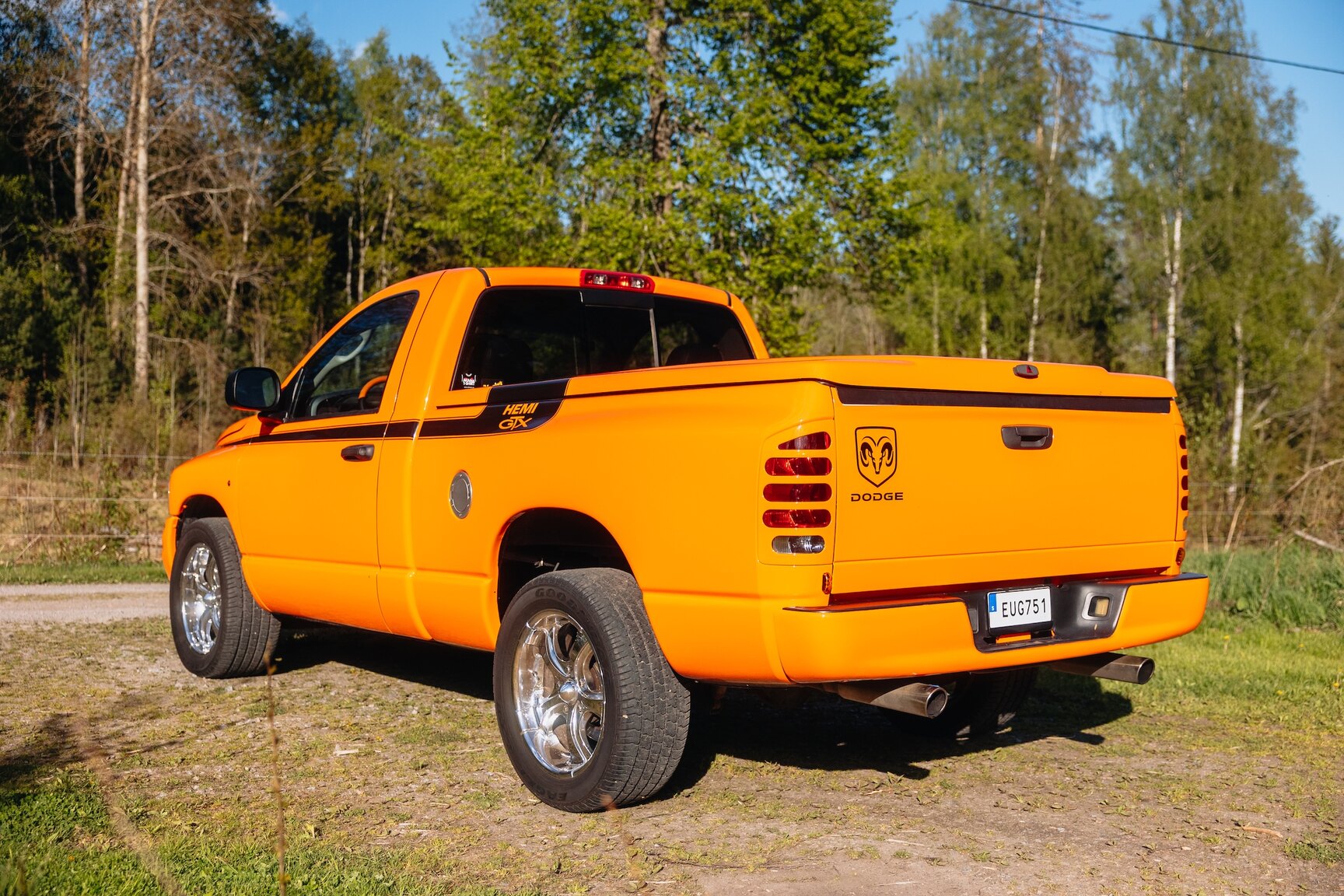 Exterior image of 2004 Dodge Ram HEMI GTX 