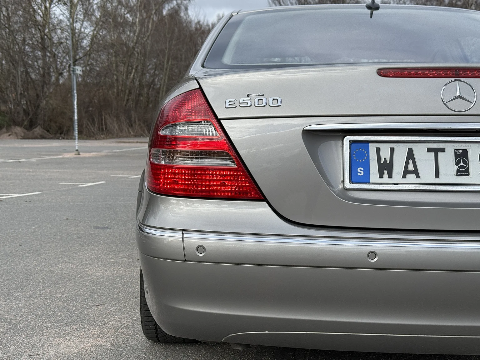 Aussenfoto 2004 Mercedes-Benz E 500 7G-Tronic (56)