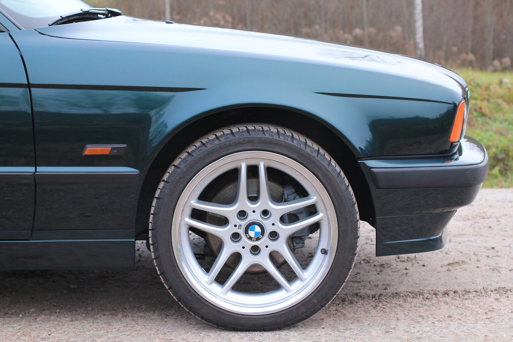Exteriörbild på 1996 BMW 520i Touring