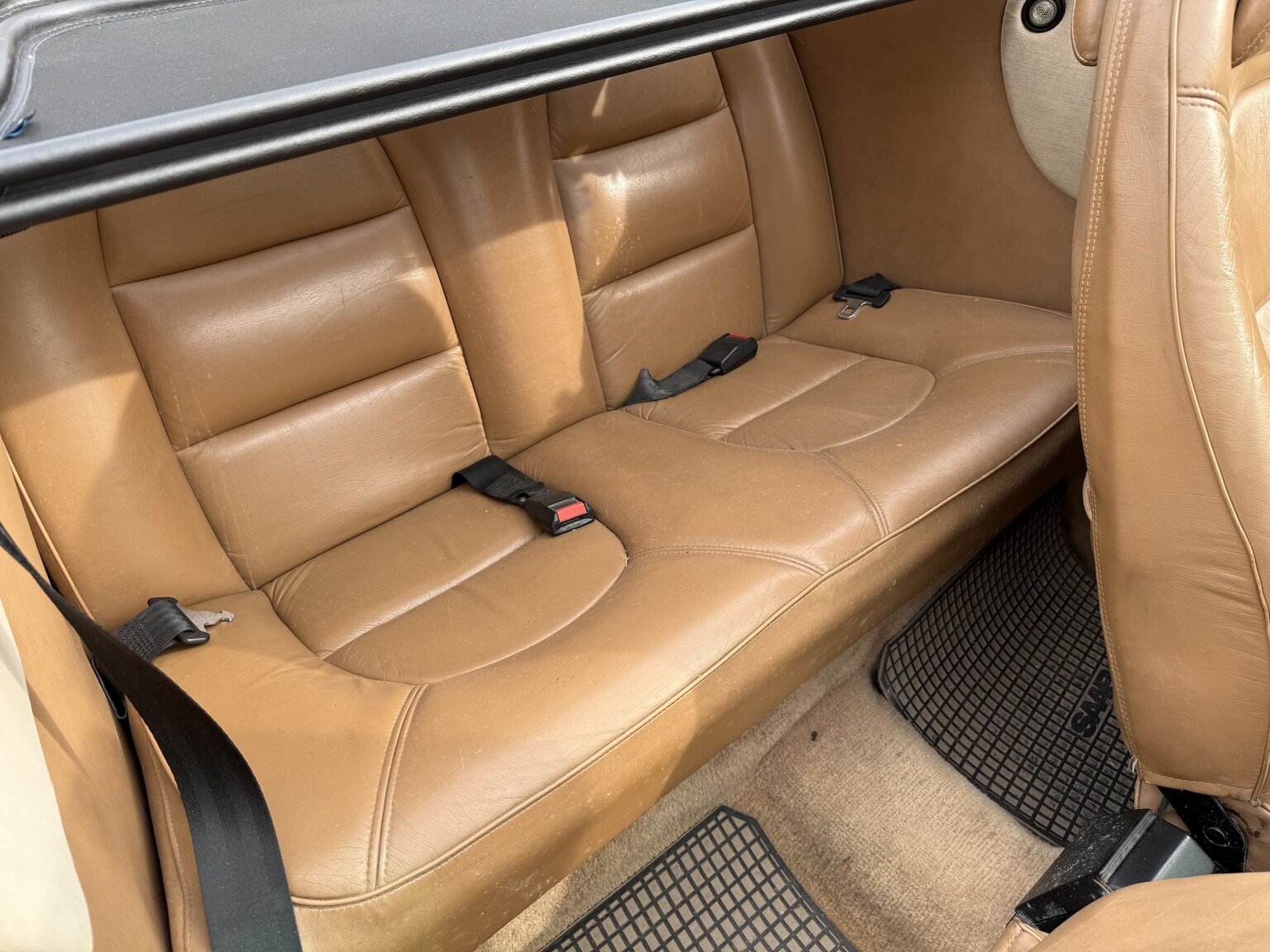 Interiörbild 1987 SAAB 900 Cabriolet 2.0 Turbo T16