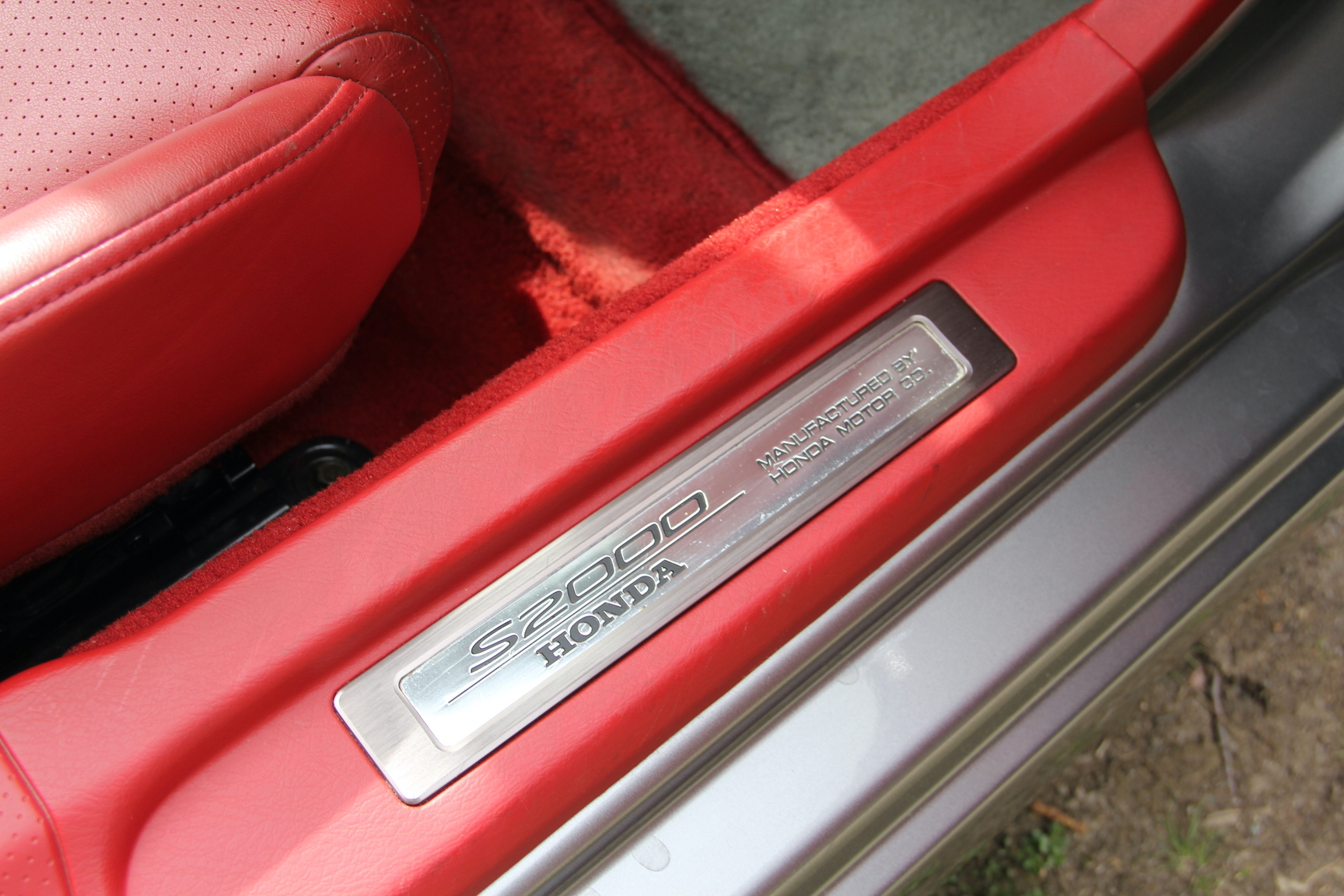 Interior image of 2003 Honda S2000