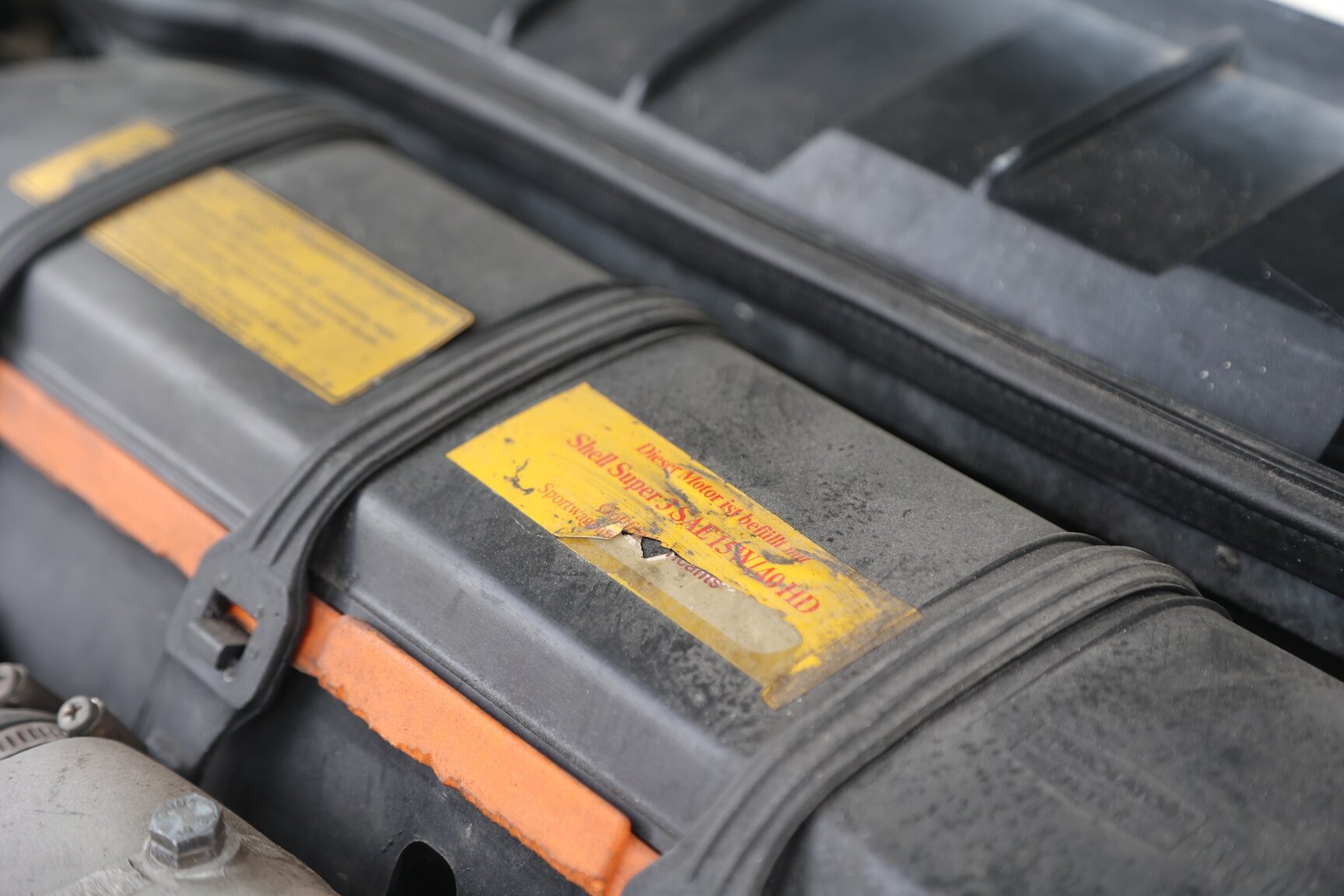 Image of 1981 Porsche 928 S mechanics (18)