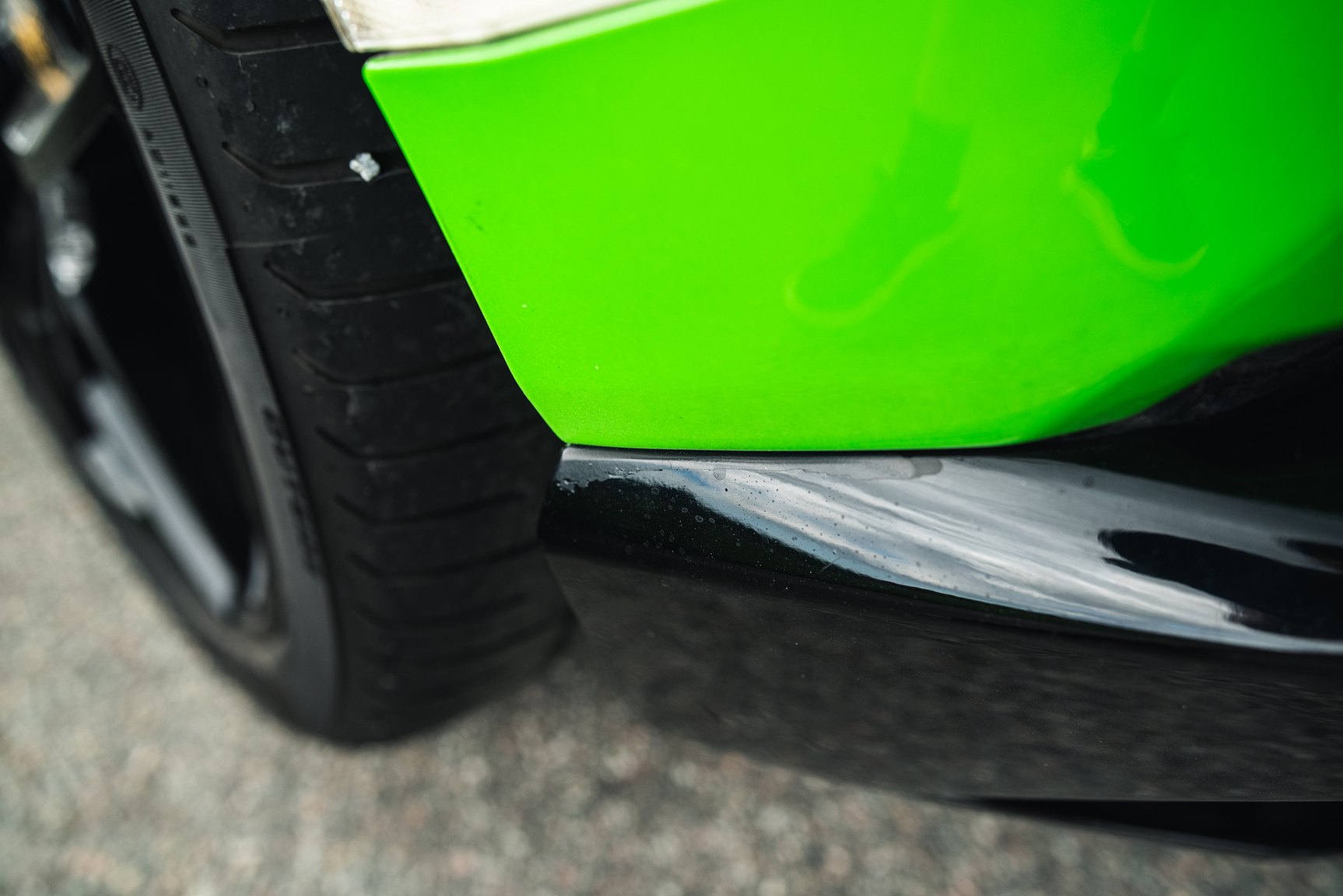 Exterior image of 2016 Lamborghini Huracan LP-610-4