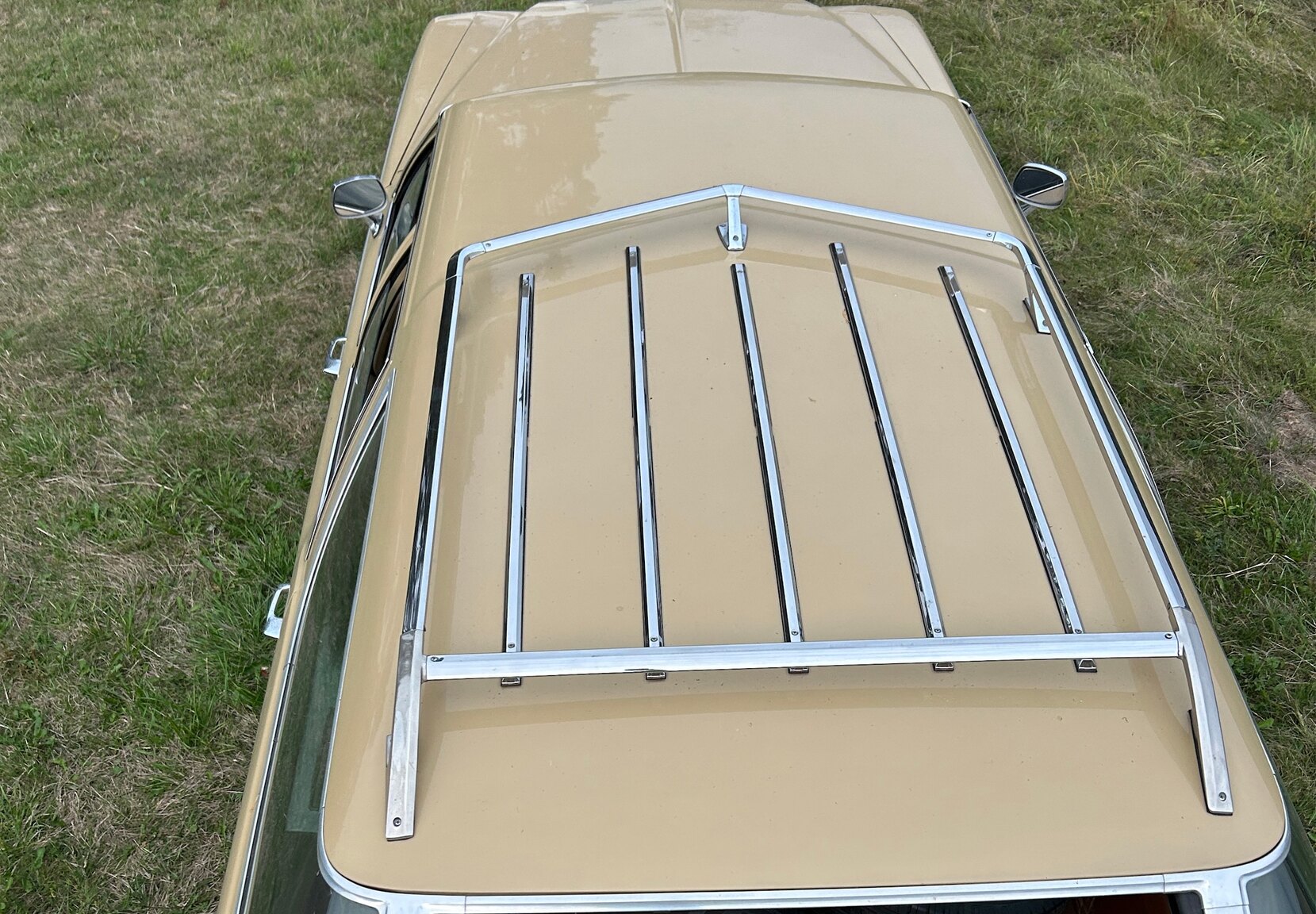 Exteriörbild på 1973 Buick Estate Wagon