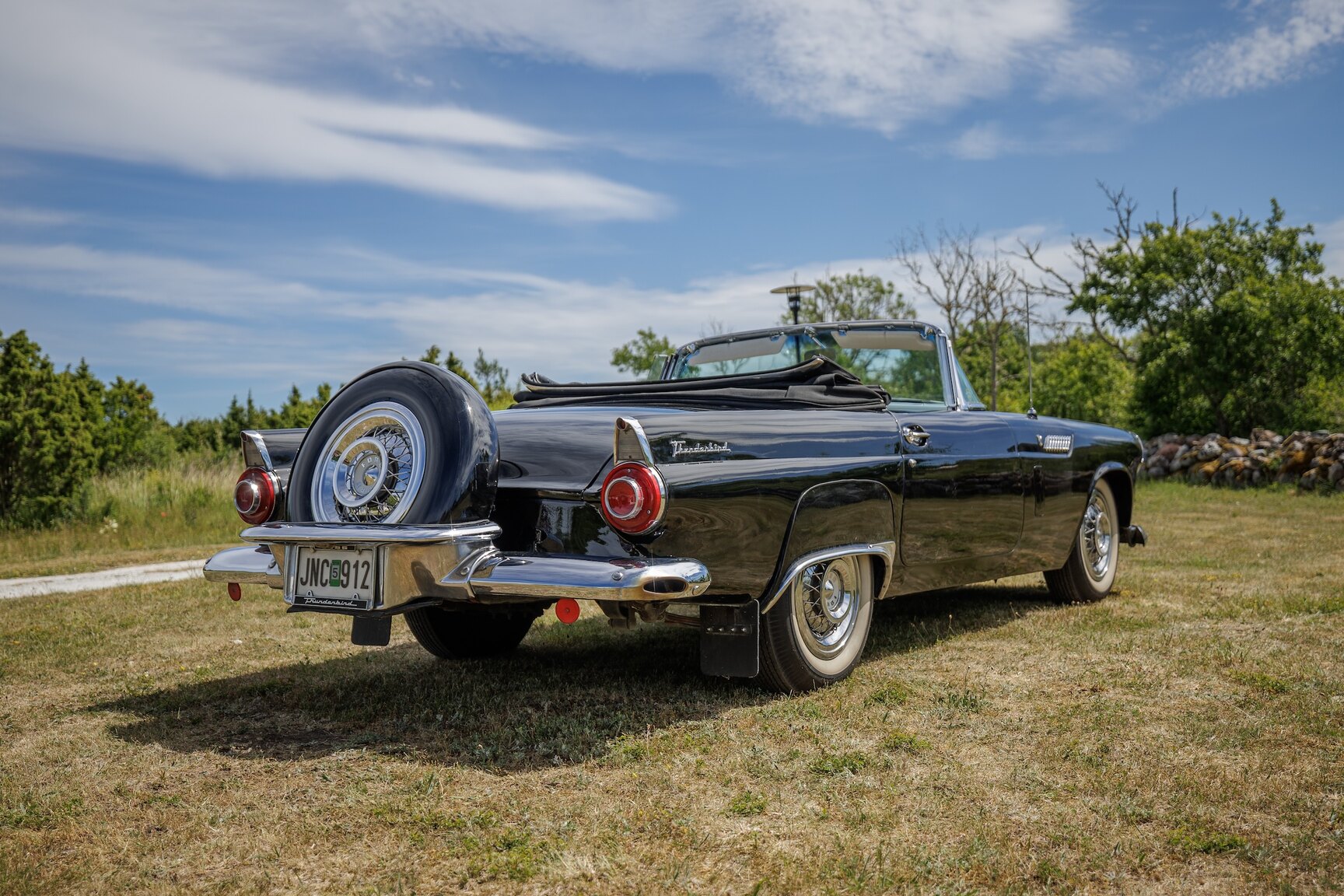 Aussenfoto 1956 Ford Thunderbird