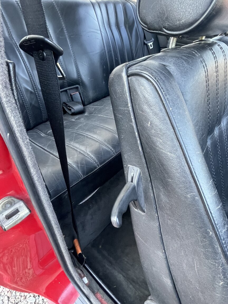 Innenraumfoto von 1987 BMW 320i