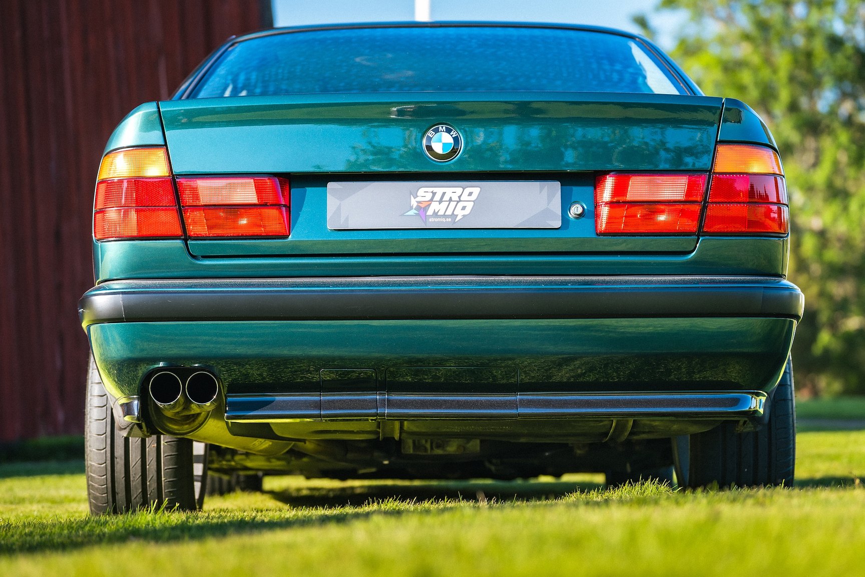 Exterior image of 1993 BMW 525 tds "No Reserve Auction"