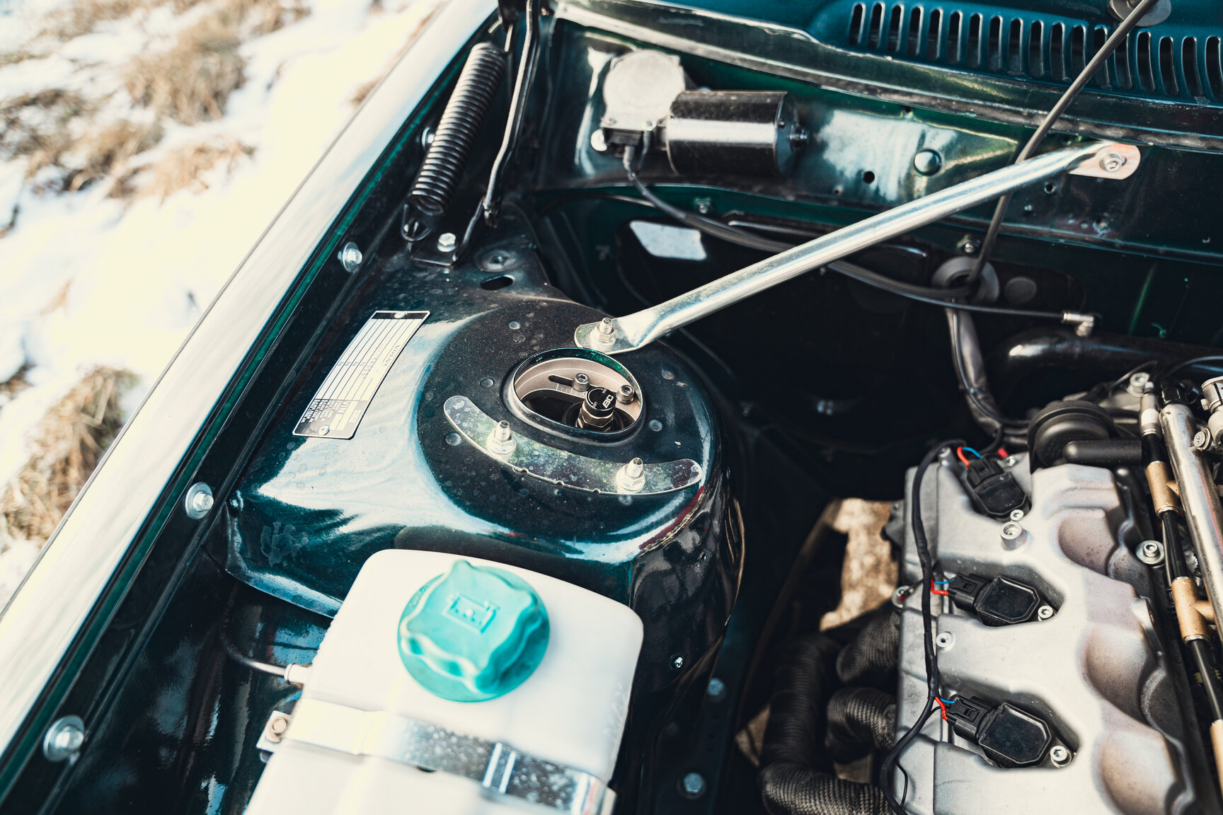 1980 VOLVO 240 V8, Mekanik
