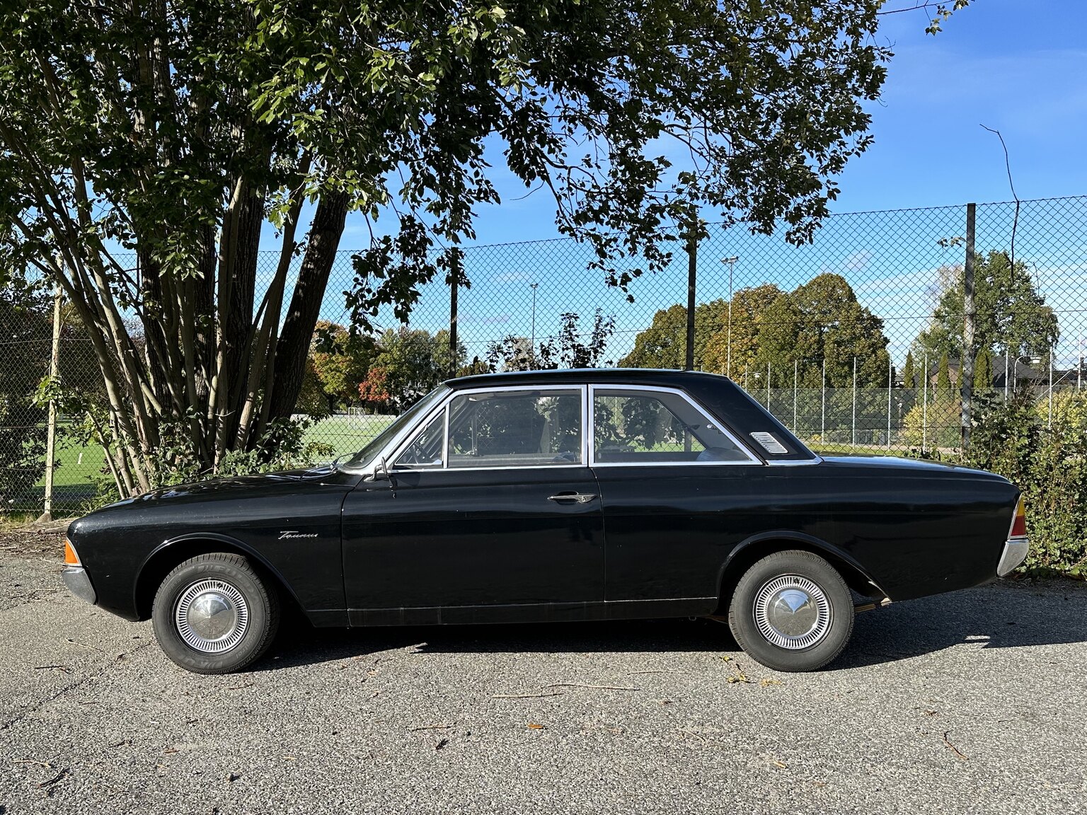 Aussenfoto 1965 Ford Taunus 17M (5)