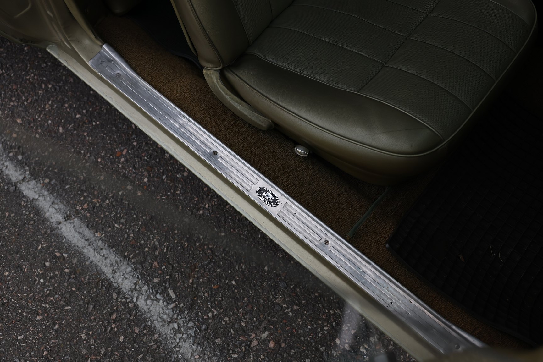 Interior image of 1968 Pontiac Firebird 400 Ram Air