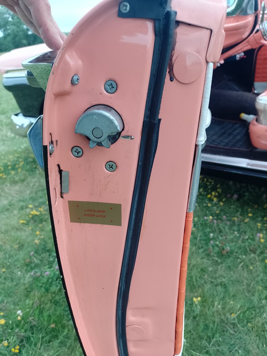 Interior image of 1957 Ford Fairlane 500 Skyliner Retract