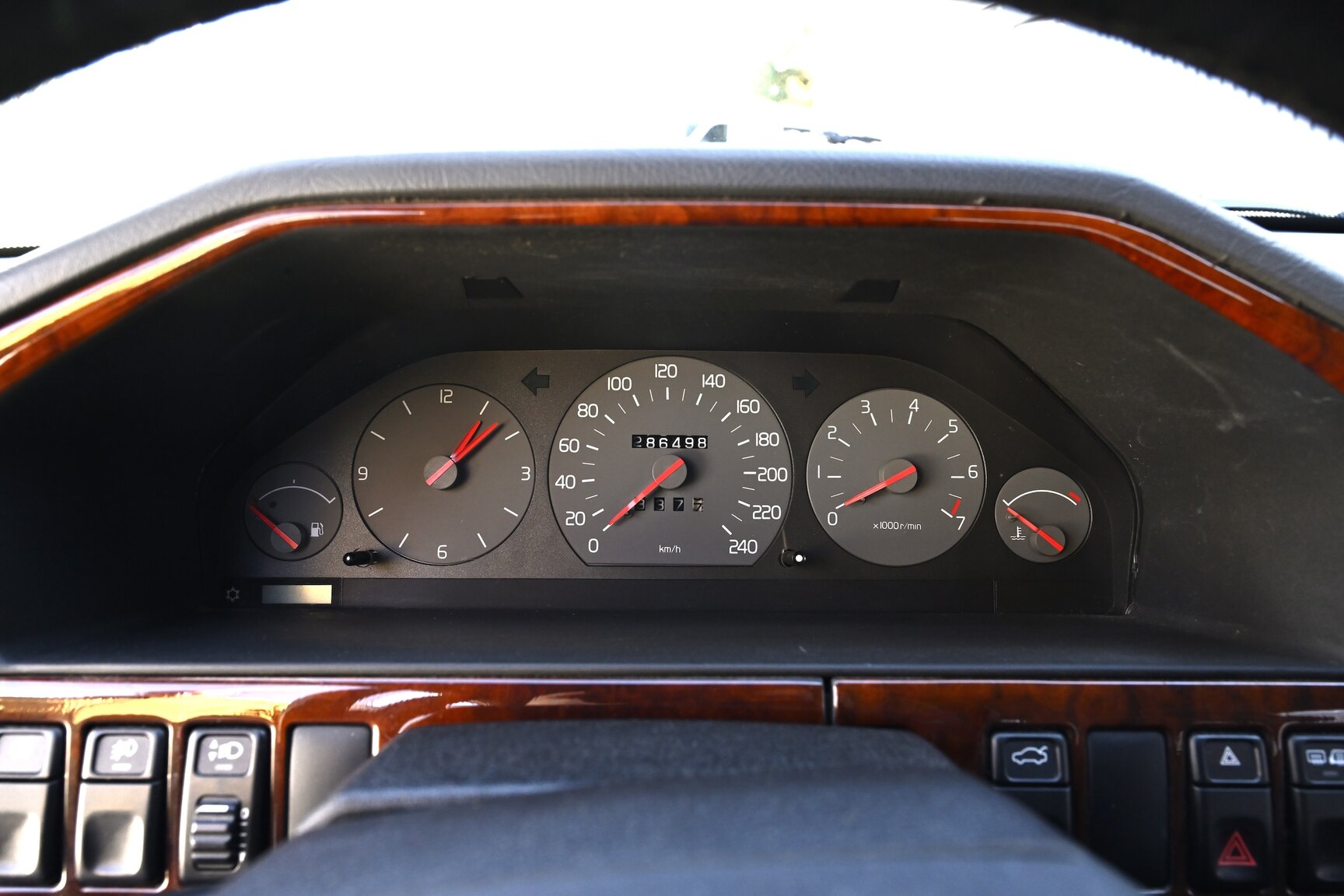 Interior image of 1996 VOLVO 960 Executive
