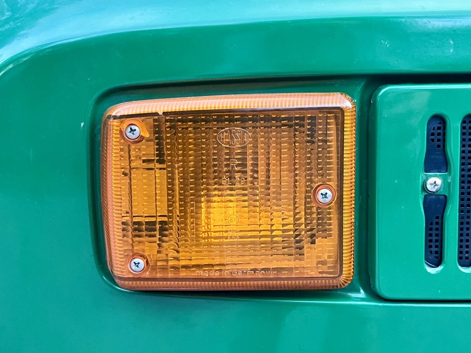 Exteriörbild på 1974 Volkswagen Transporter T2 (22)