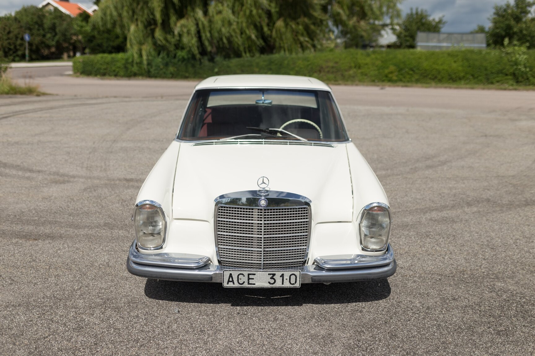 Exteriörbild på 1966  Mercedes-Benz 250 