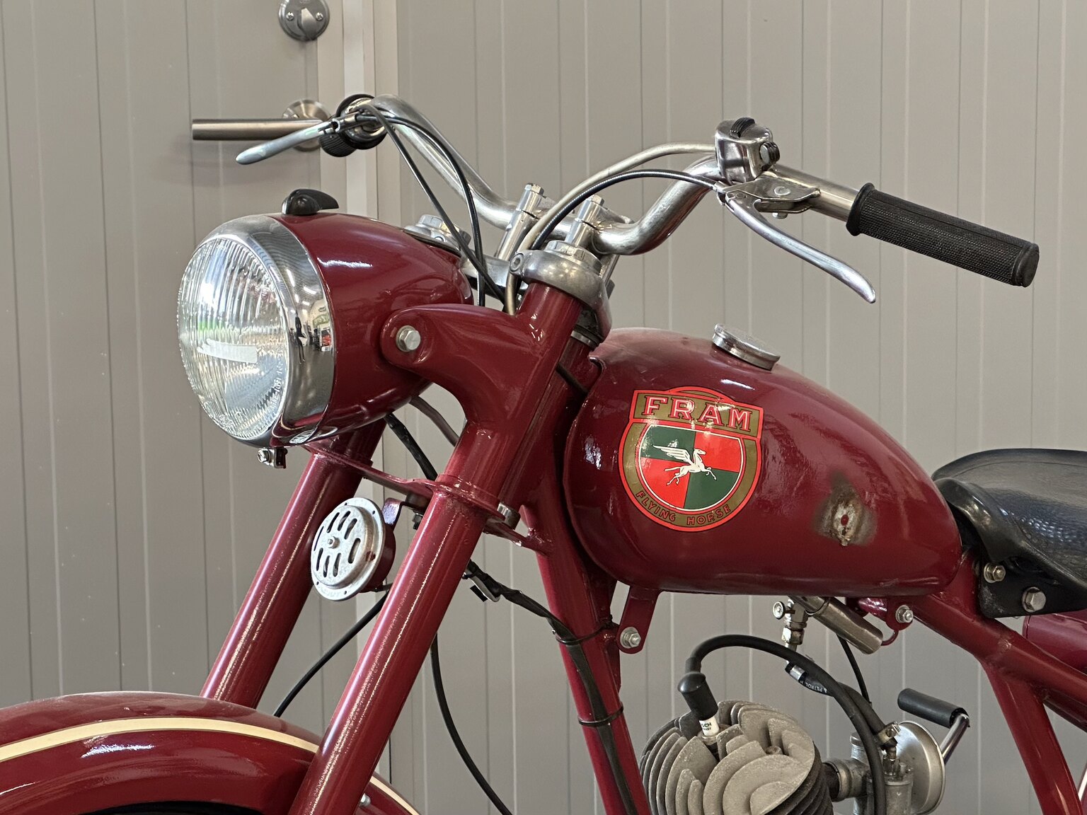 Exteriörbild på 1952 Fram Flying Horse