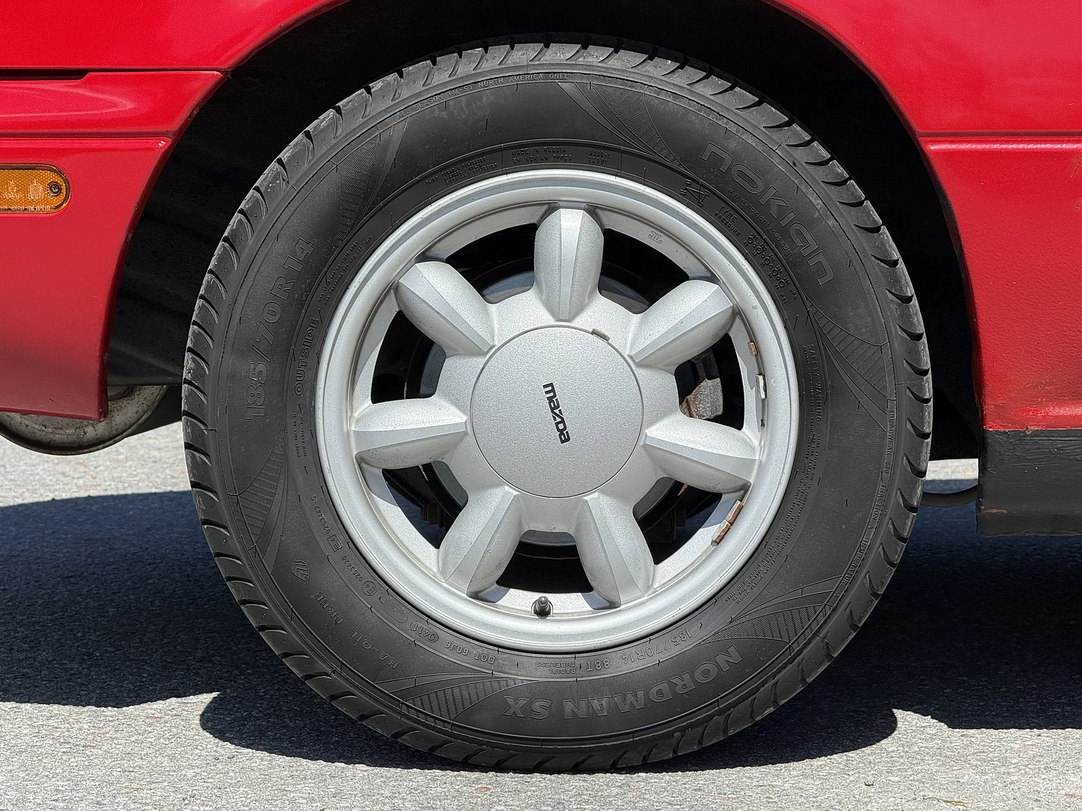 Aussenfoto 1991 Mazda MX-5 Miata (34)