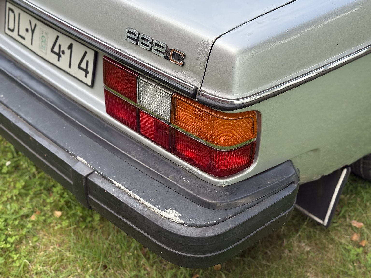 Exteriörbild på 1979 Volvo 262 C 2.8 V6 Automatisk
