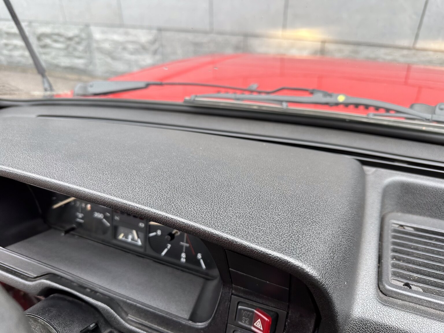 Innenraumfoto von 1983 Volkswagen Polo CL (12)