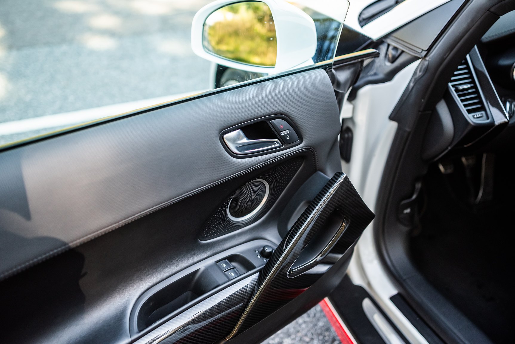 Interior image of 2008 Audi R8 4.2 V8 Turbo Manuell