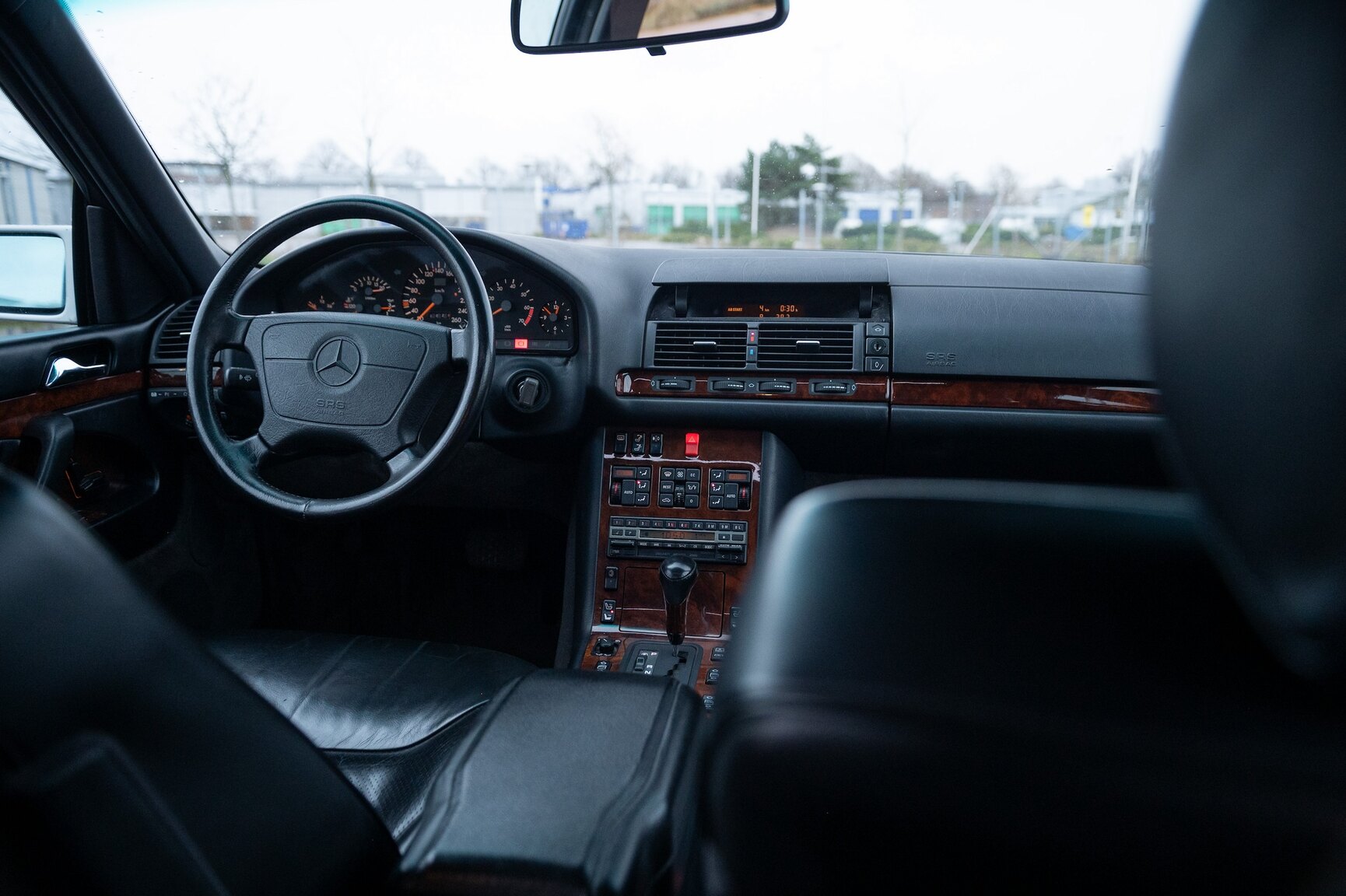Interiörbild 1992 Mercedes-Benz 500 SE