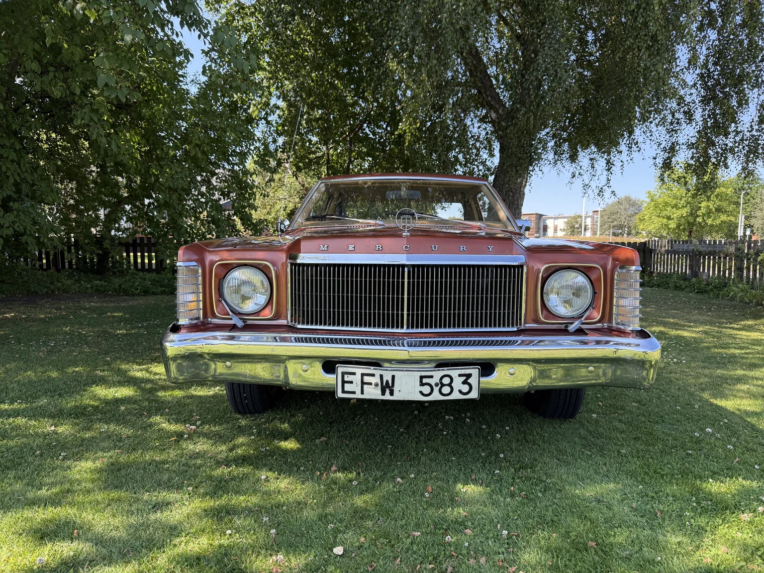Aussenfoto 1975 Mercury Monarch Coupe (2)