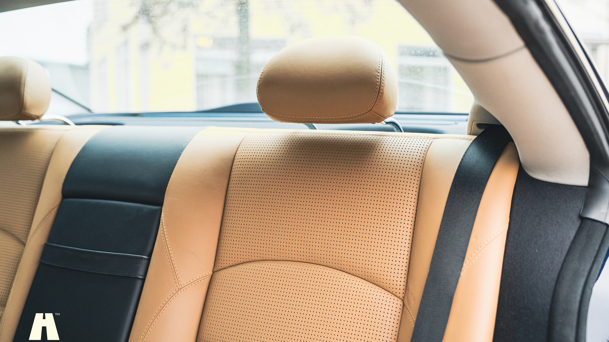 Interiörbild 2008 Mercedes-Benz CLS 63 AMG (61)