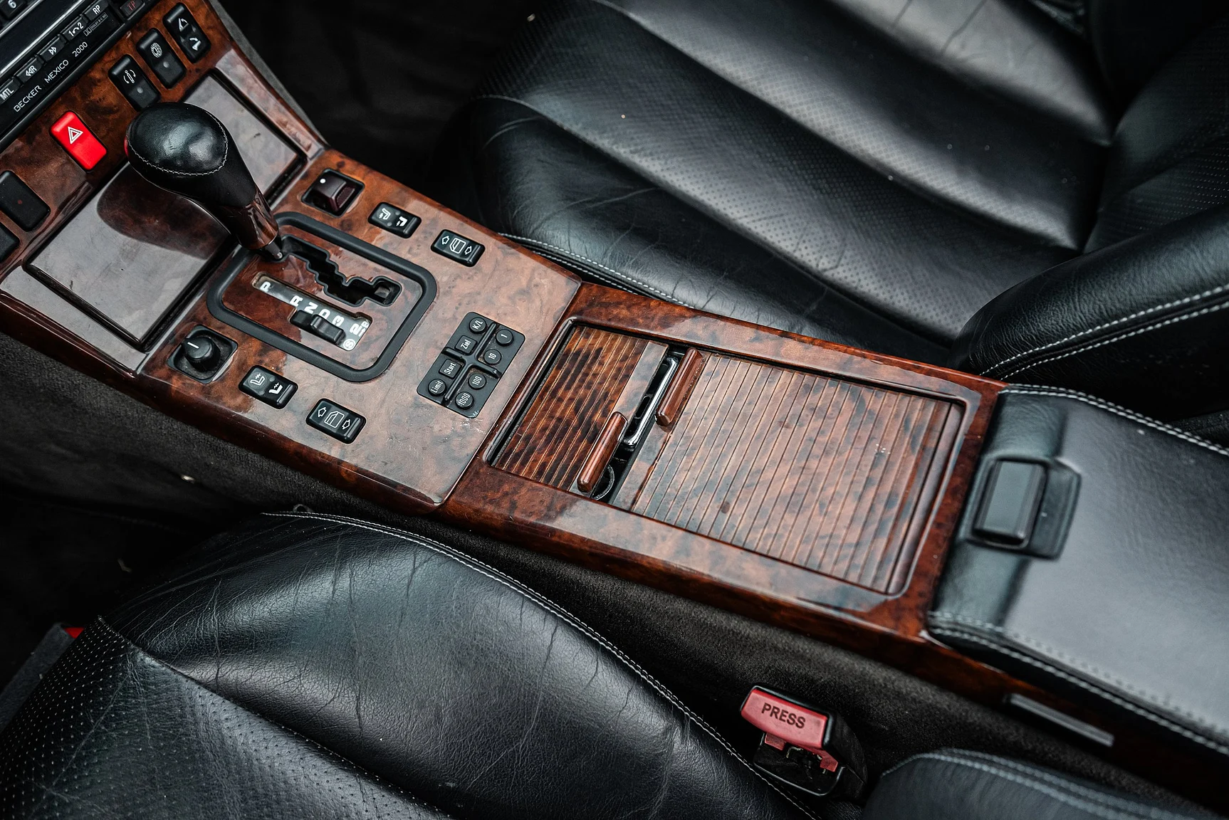 Interiörbild 1993 Mercedes-Benz 600 SL (25)