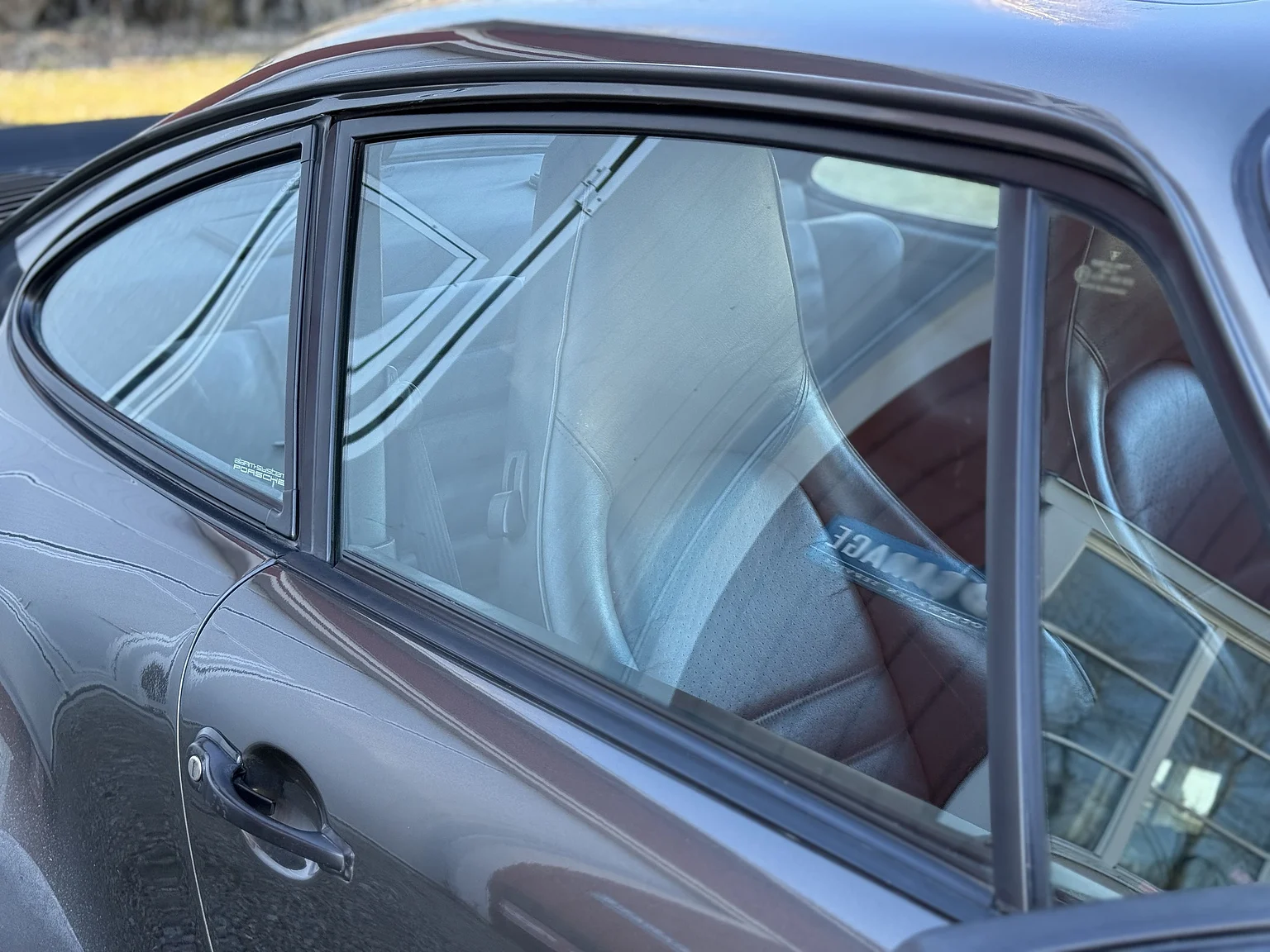 Exteriörbild på 1989 Porsche 911 / 930 3.3 Turbo 5-speed (44)