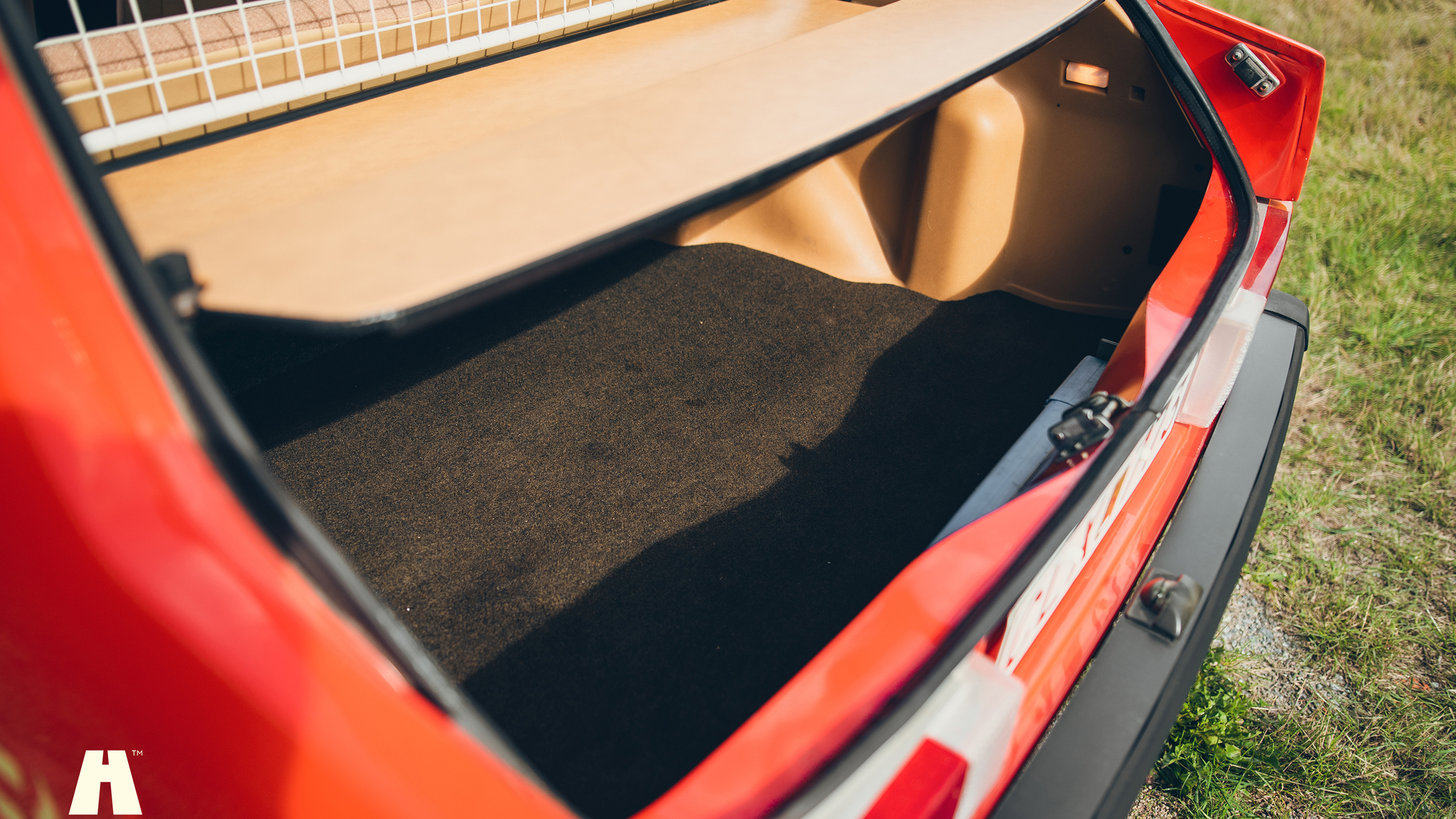 Innenraumfoto von 1976 Volvo 343 DL Manuell