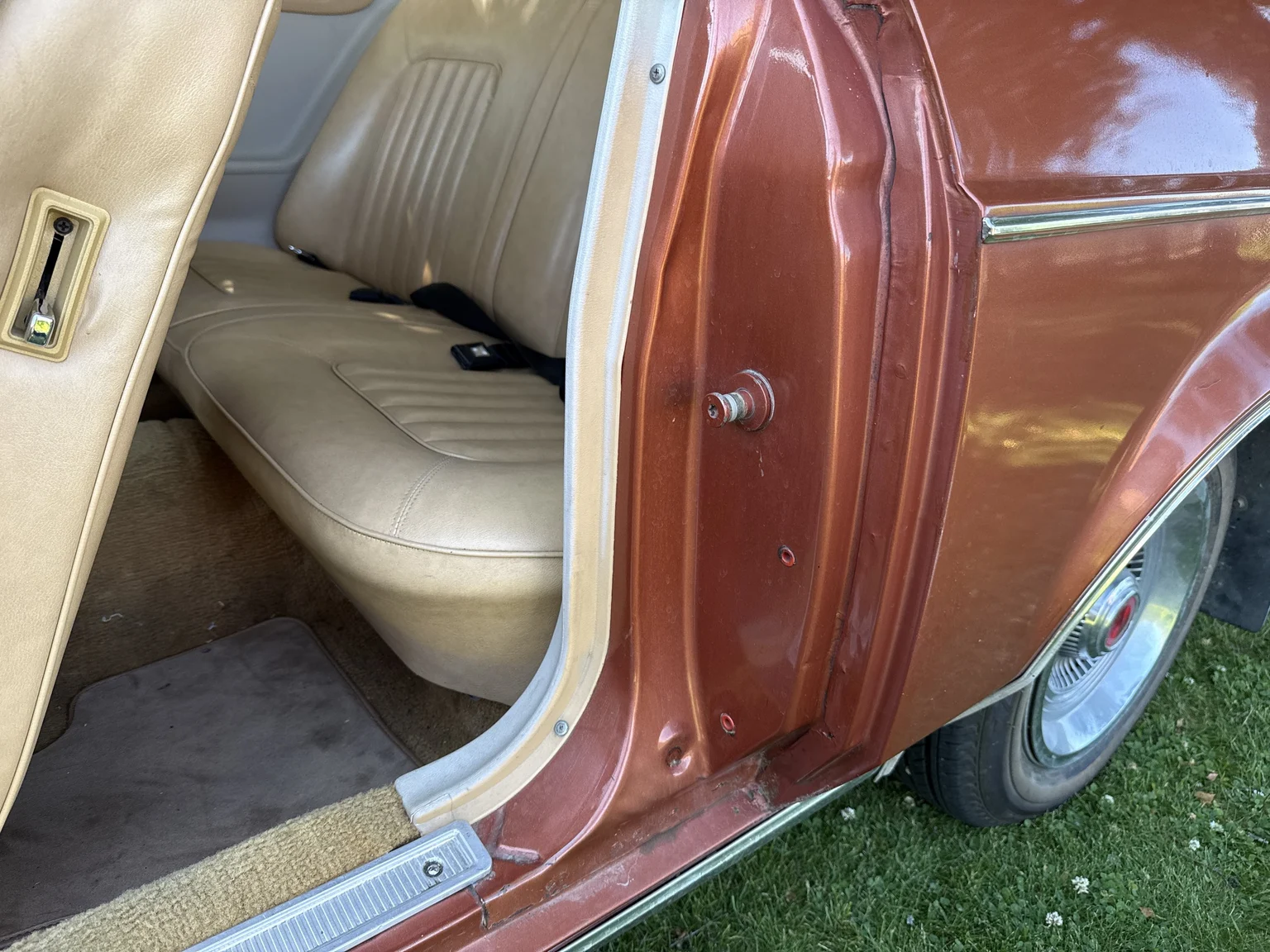 Innenraumfoto von 1975 Mercury Monarch Coupe (11)