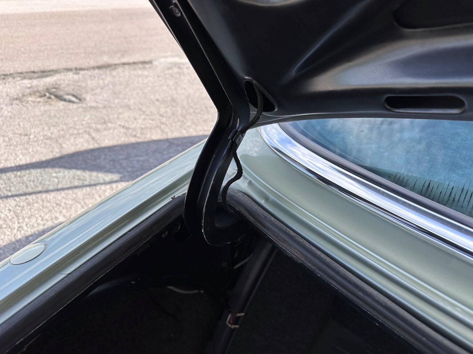 Innenraumfoto von 1975 Mercedes Benz 450 SEL (60)