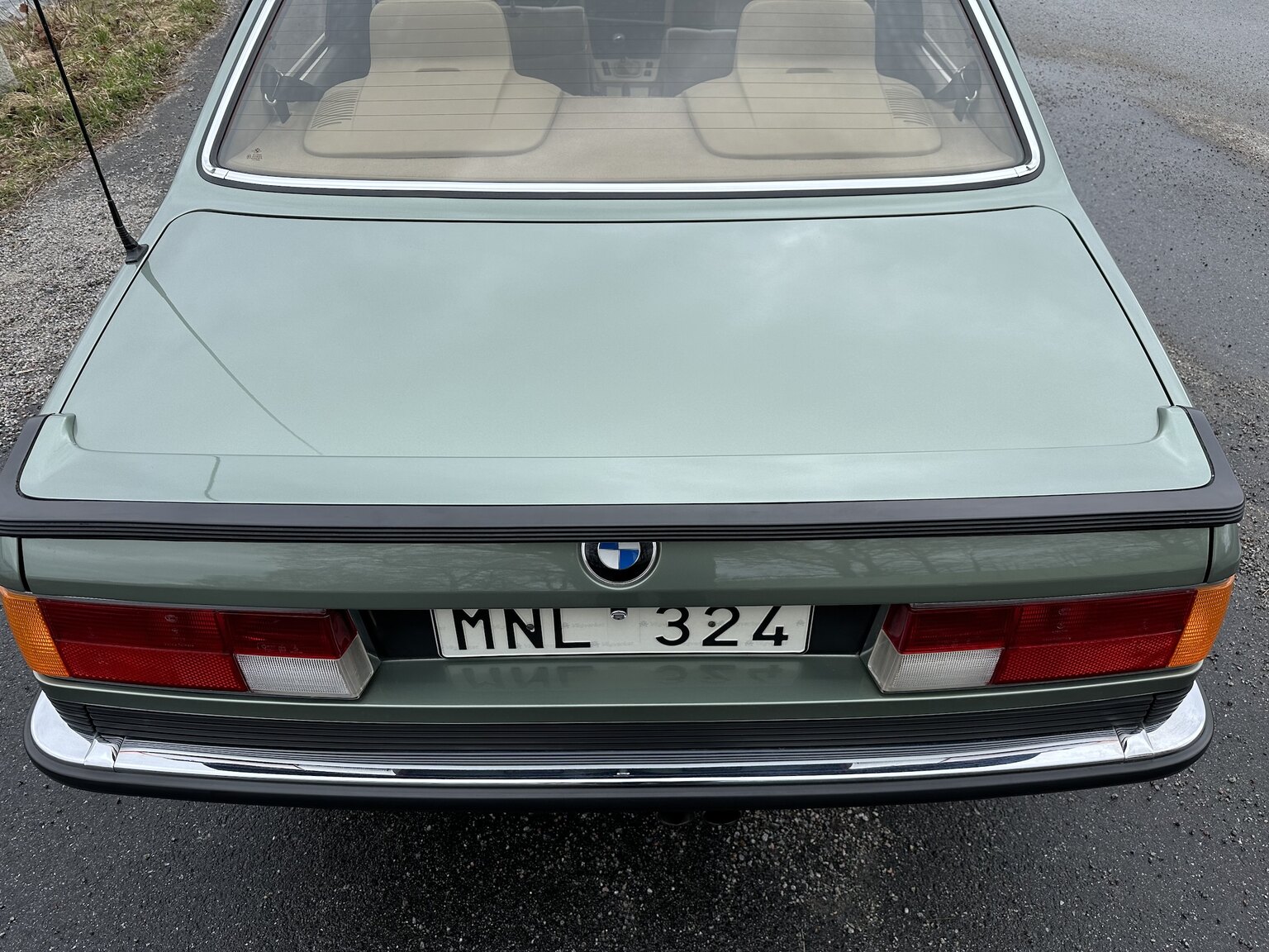 Exteriörbild på 1986 BMW 635CSi