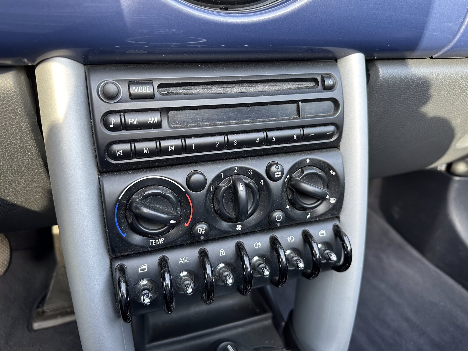 Interiörbild 2004 Mini Cooper Convertible