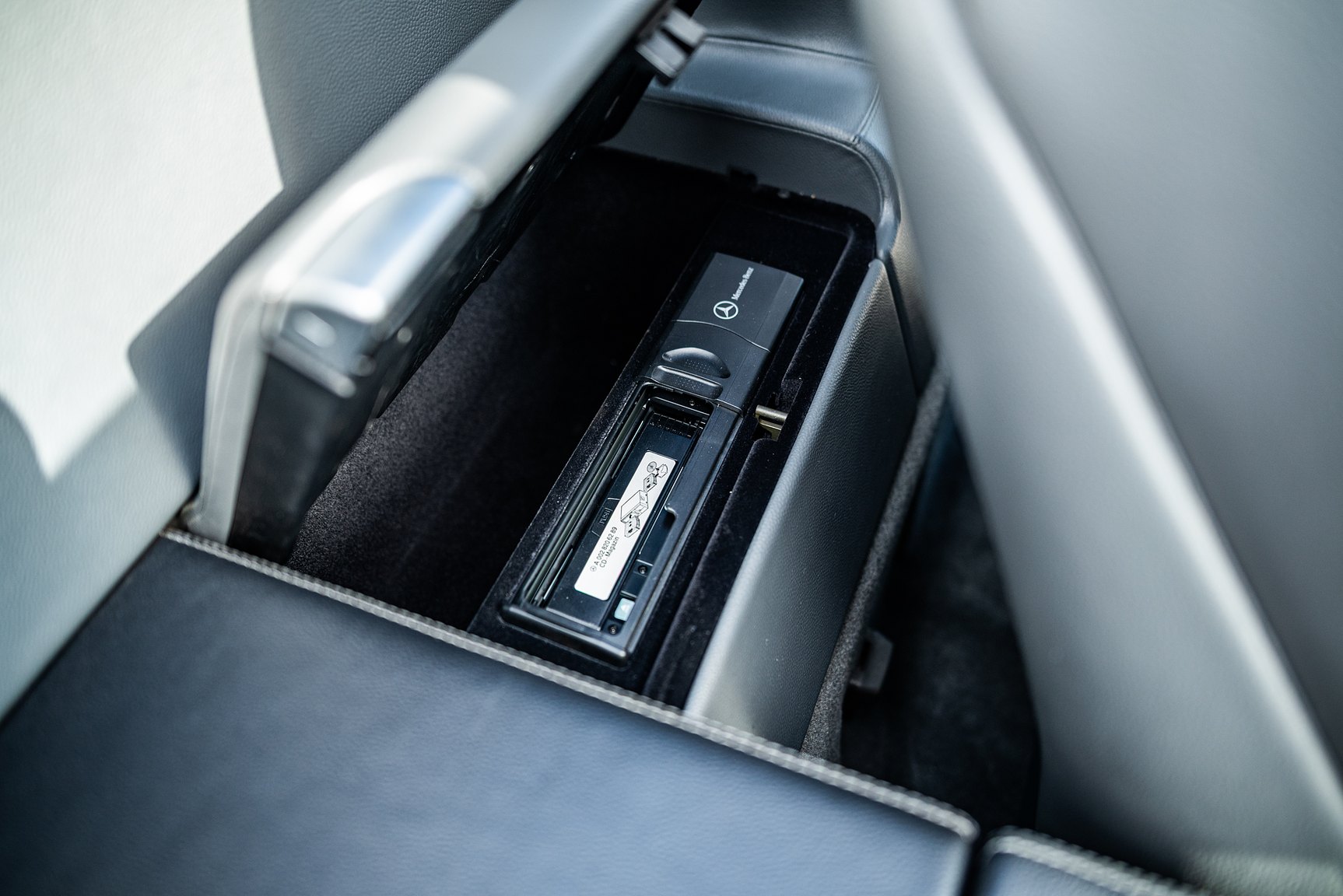 Interior image of 2002 Mercedes SL 55 AMG