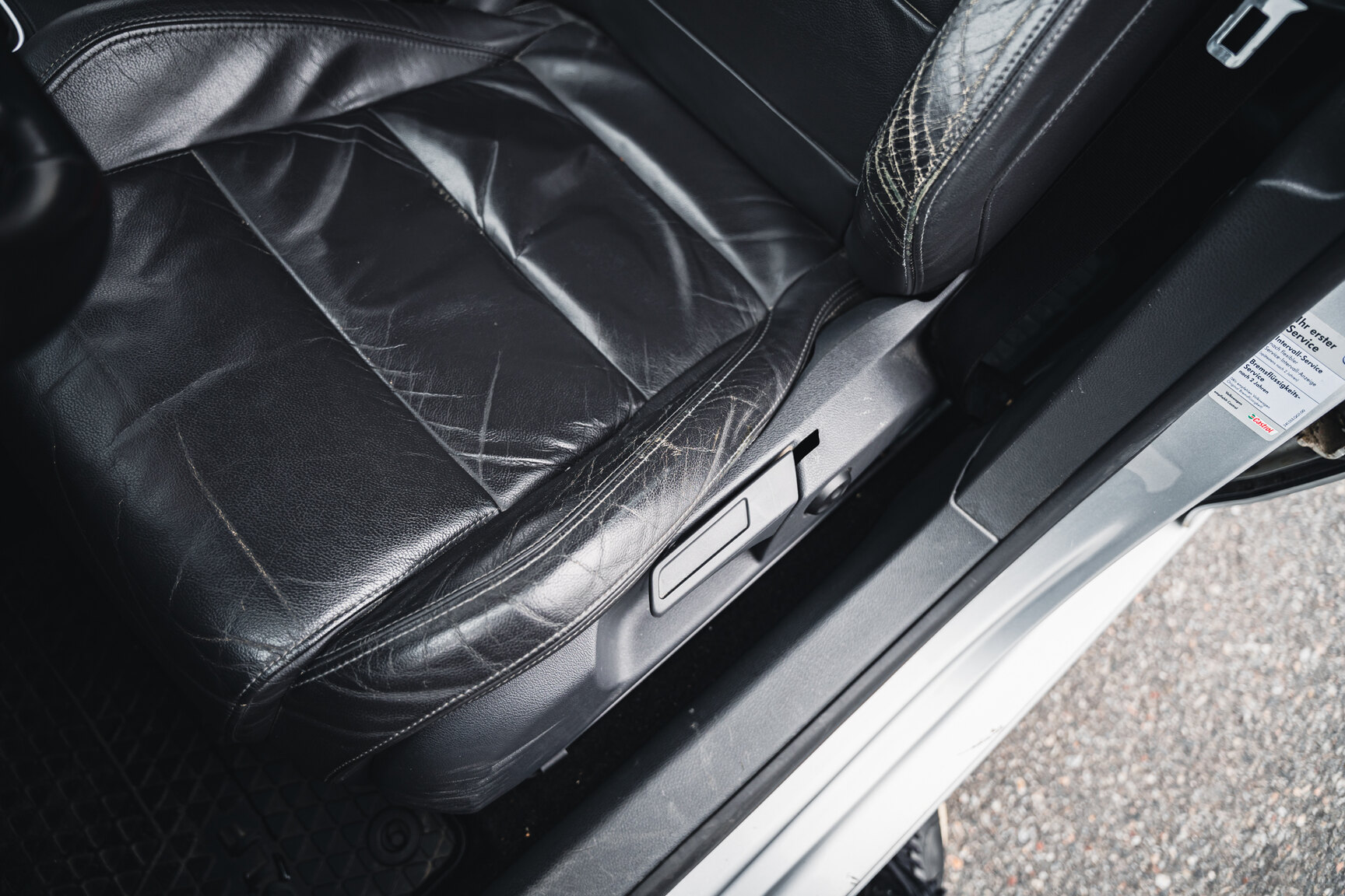 Innenraumfoto von 2007 Volkswagen Golf R32 (11)