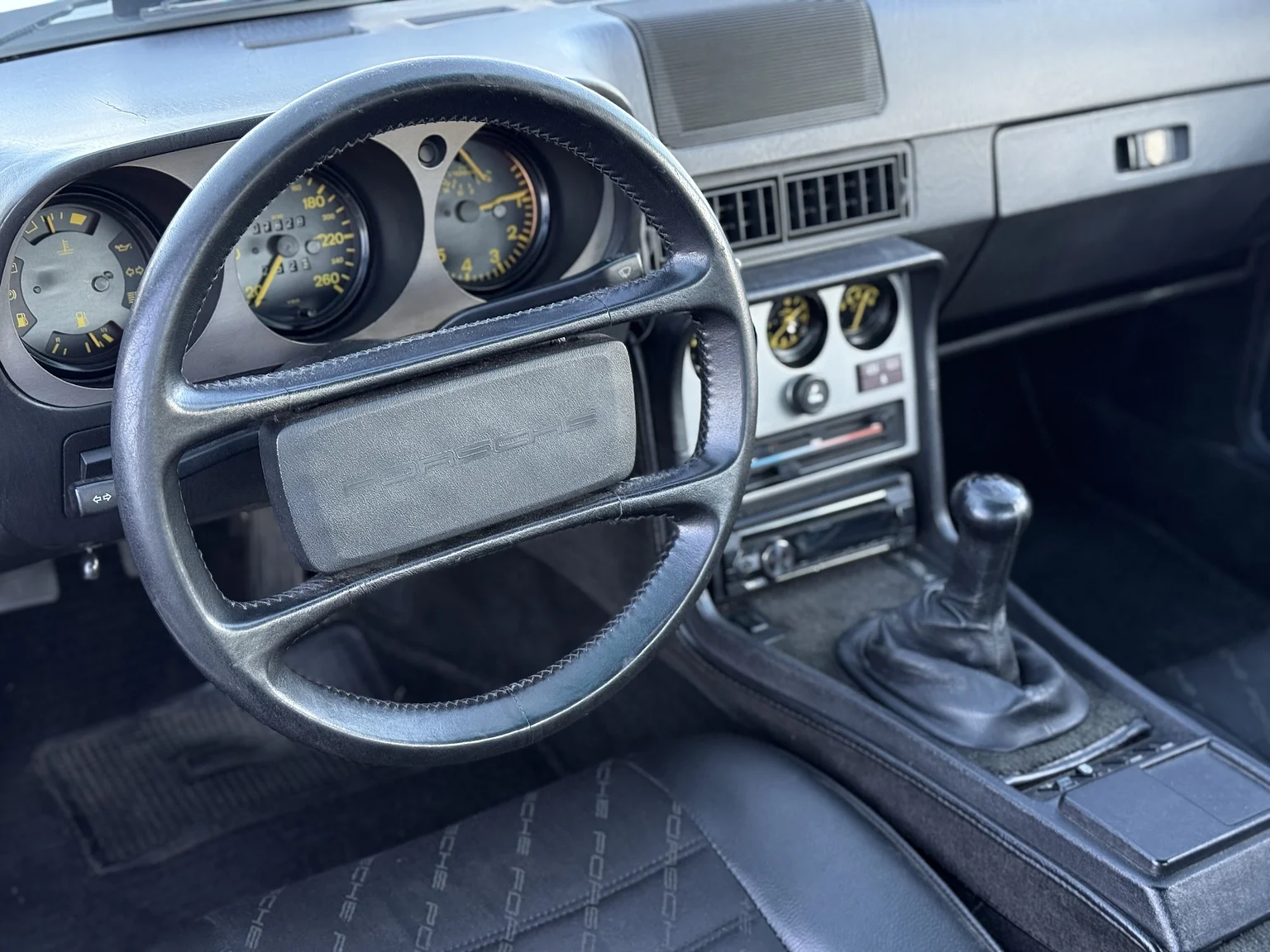 Interiörbild 1984 PORSCHE 944 Targa (5)