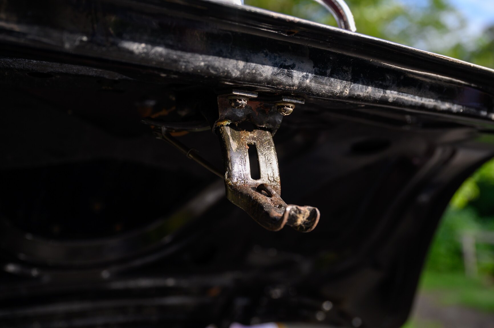 Interior image of 1941 Cadillac Model Sixty-One Fastback (78)