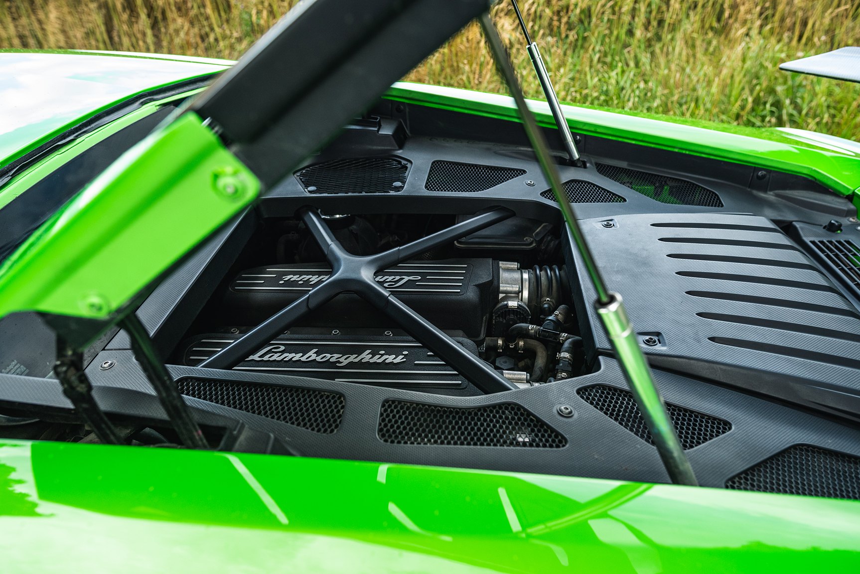 Image of 2016 Lamborghini Huracan LP-610-4 mechanics