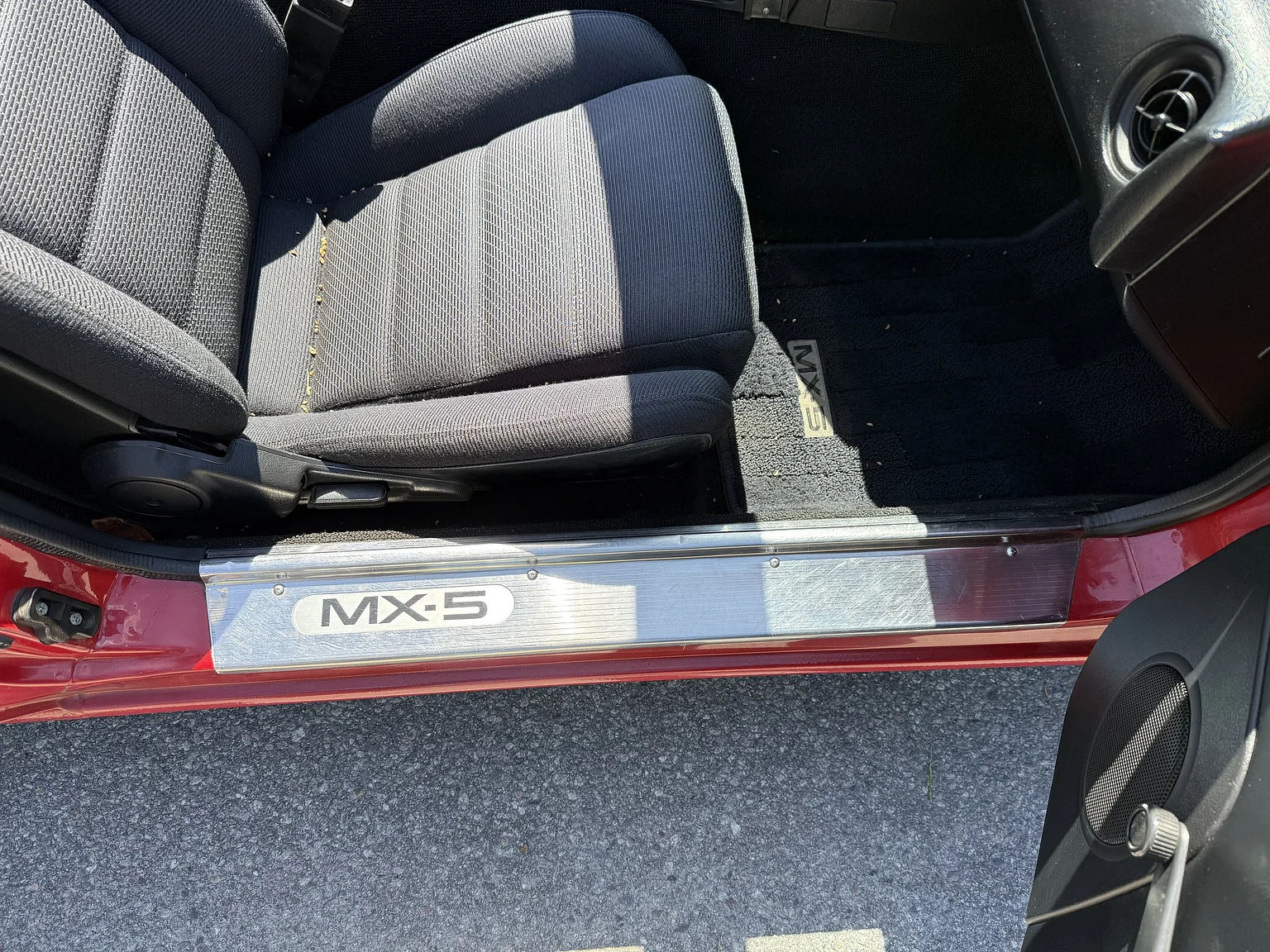 Innenraumfoto von 1991 Mazda MX-5 Miata (39)