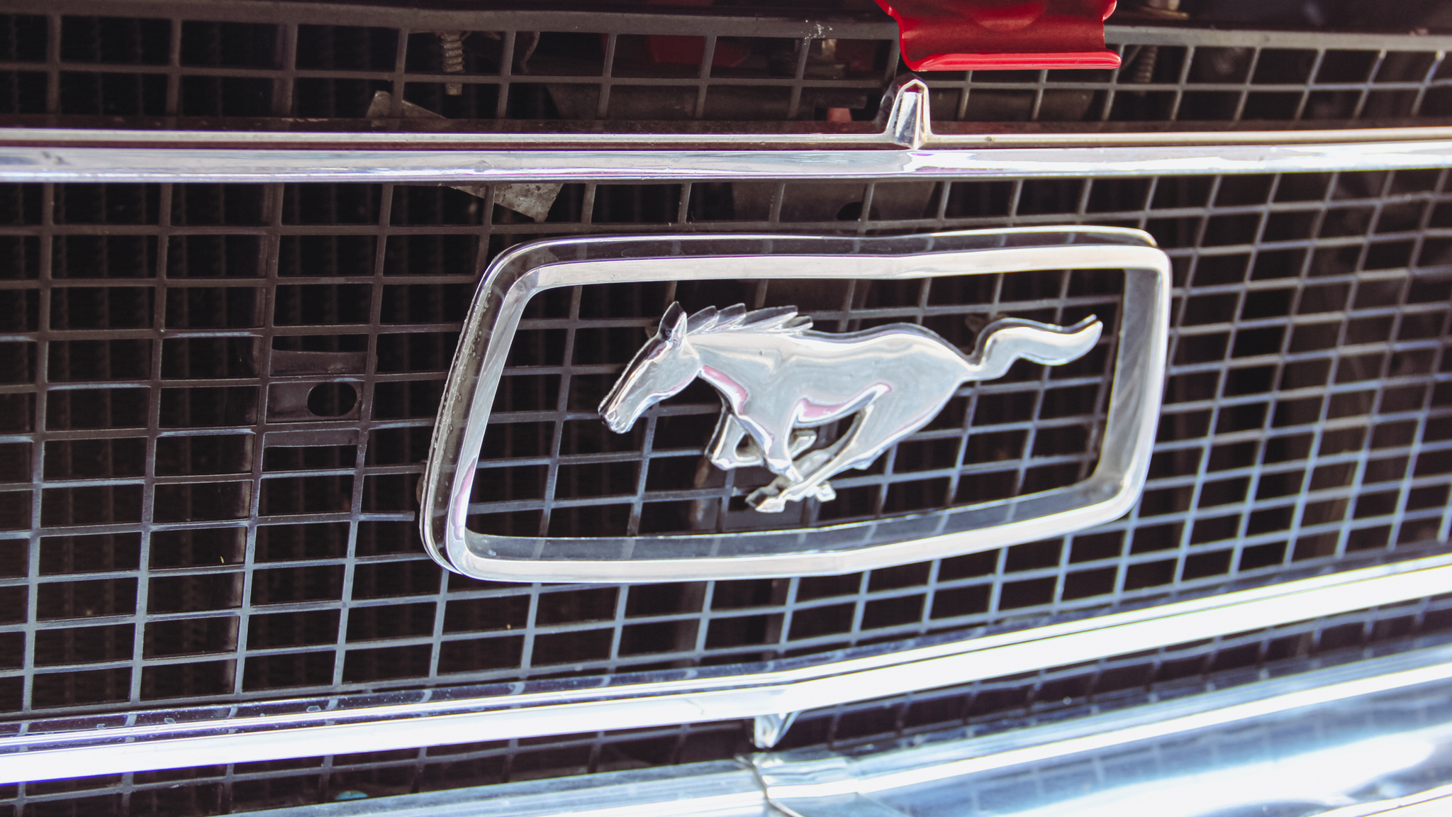 Exteriörbild på 1968 Ford Mustang 302ci Cabriolet (19)