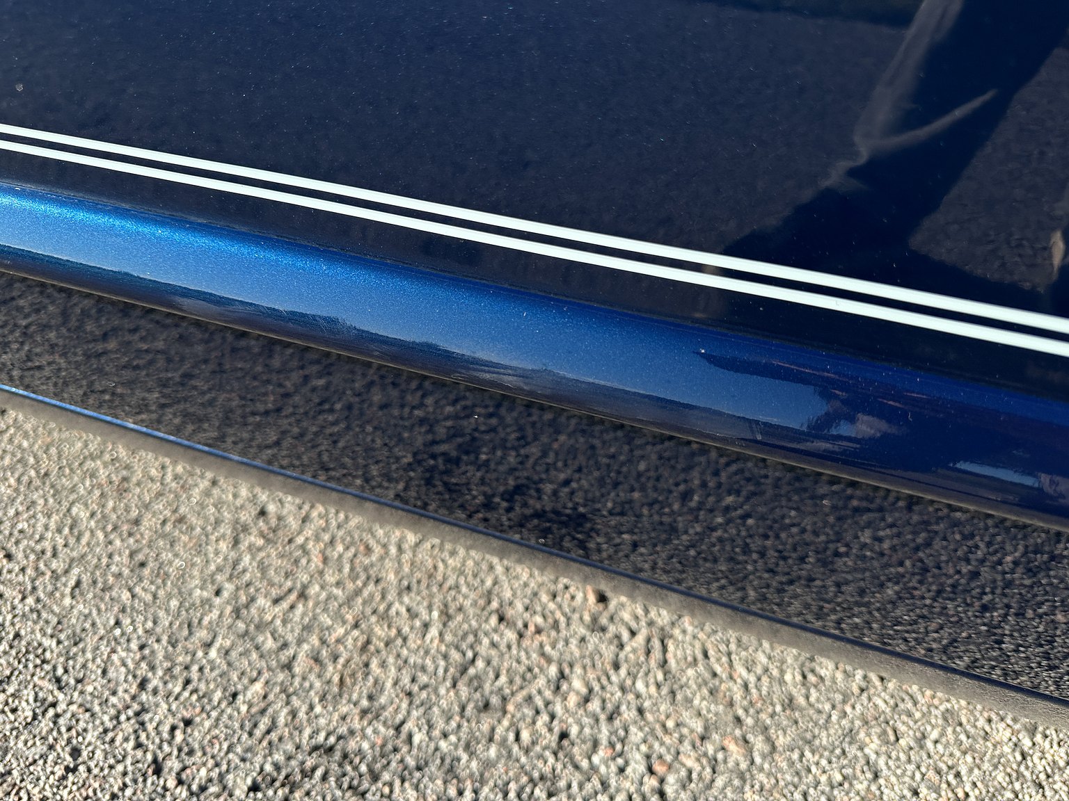 Exterior image of 2001 Jaguar XJR