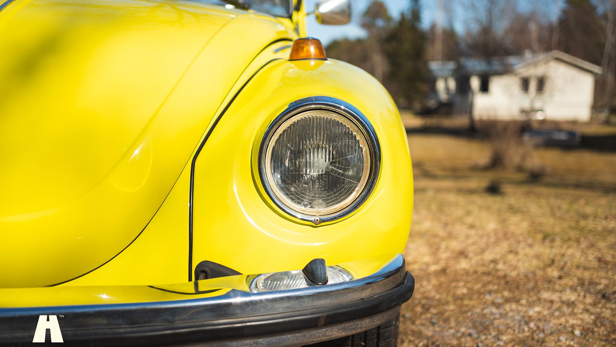 Exteriörbild på 1974 Volkswagen Bubbla 1303LS Cabriolet Svensksåld 