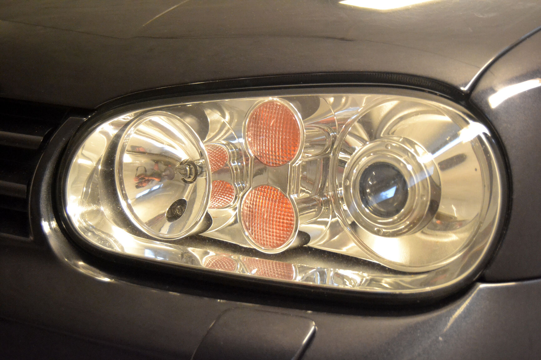 Aussenfoto 2003 Volkswagen Golf R32 MK4 (12)