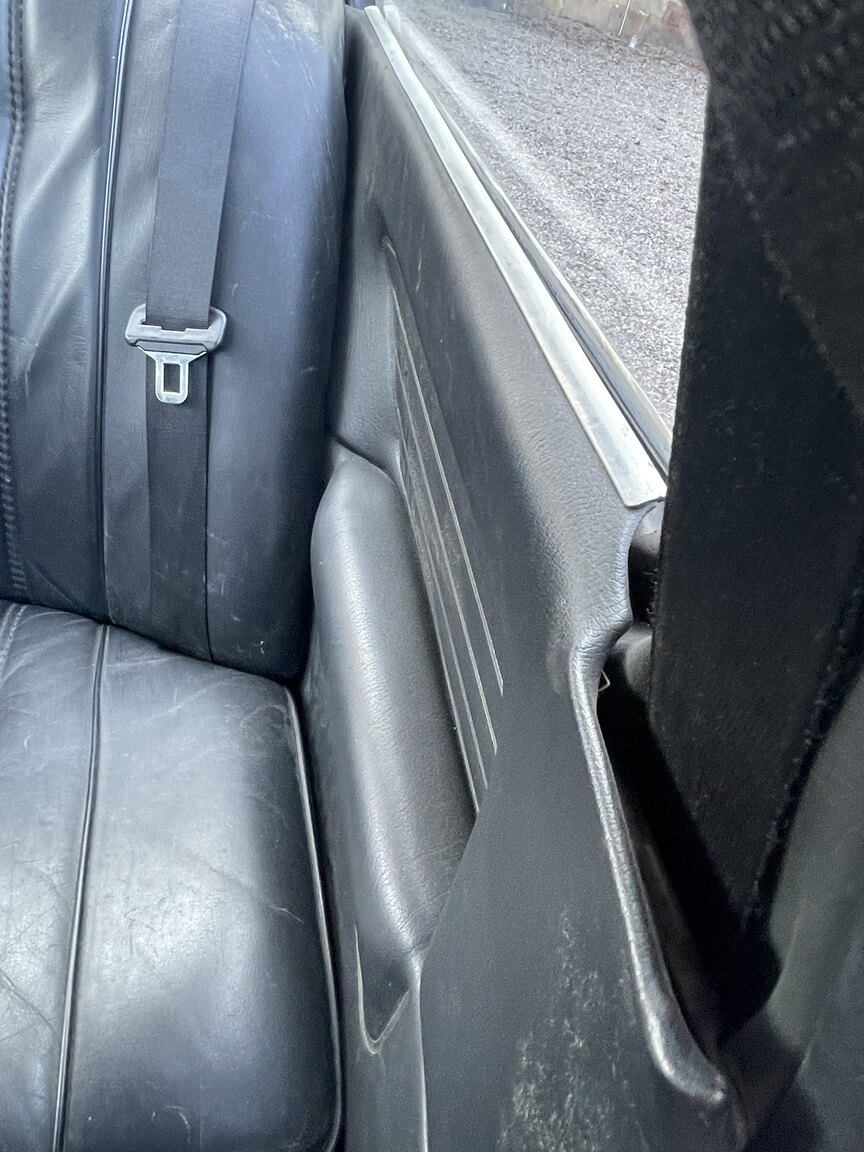 Innenraumfoto von 1987 BMW 320i