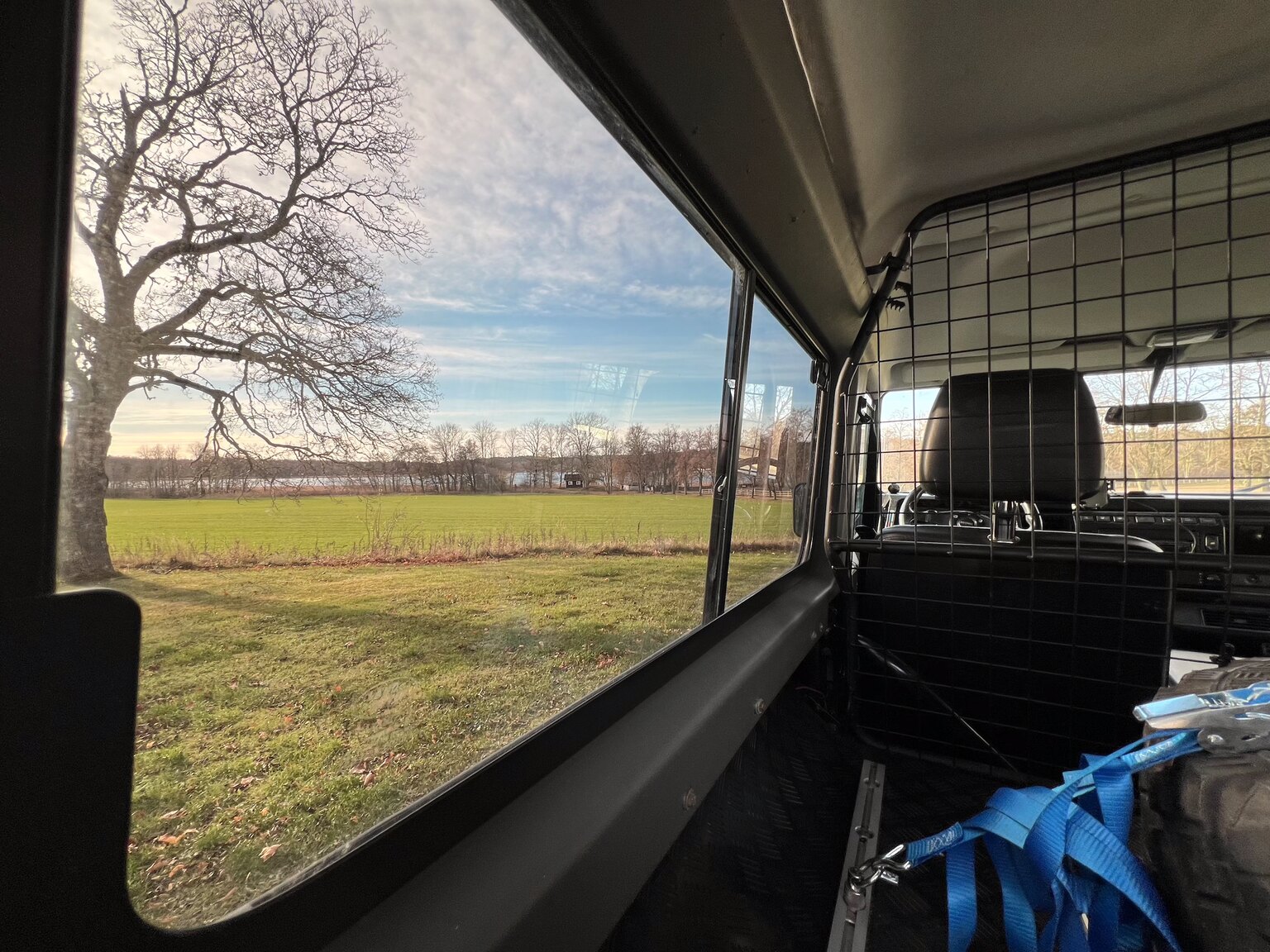 Interior image of 2002 Land Rover Defender 90 2.5 Td5