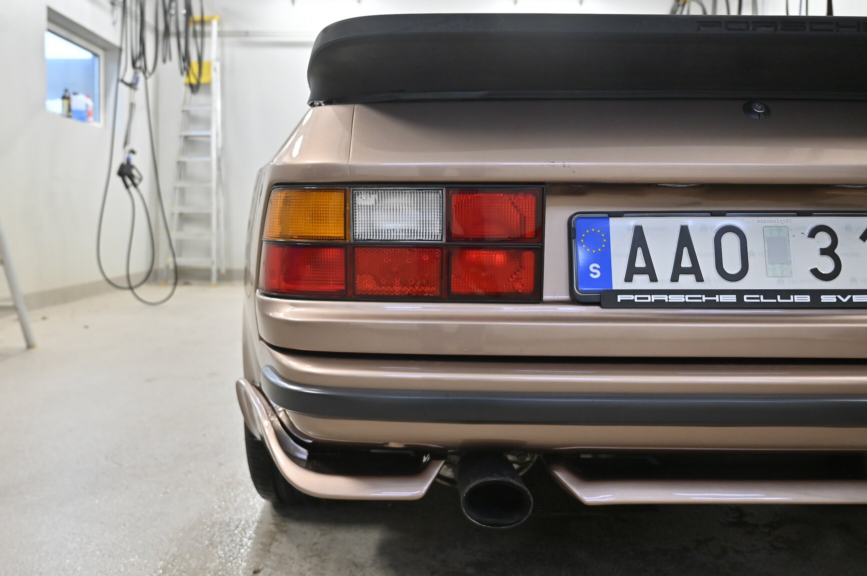 Exteriörbild på 1987 Porsche 944 Automat