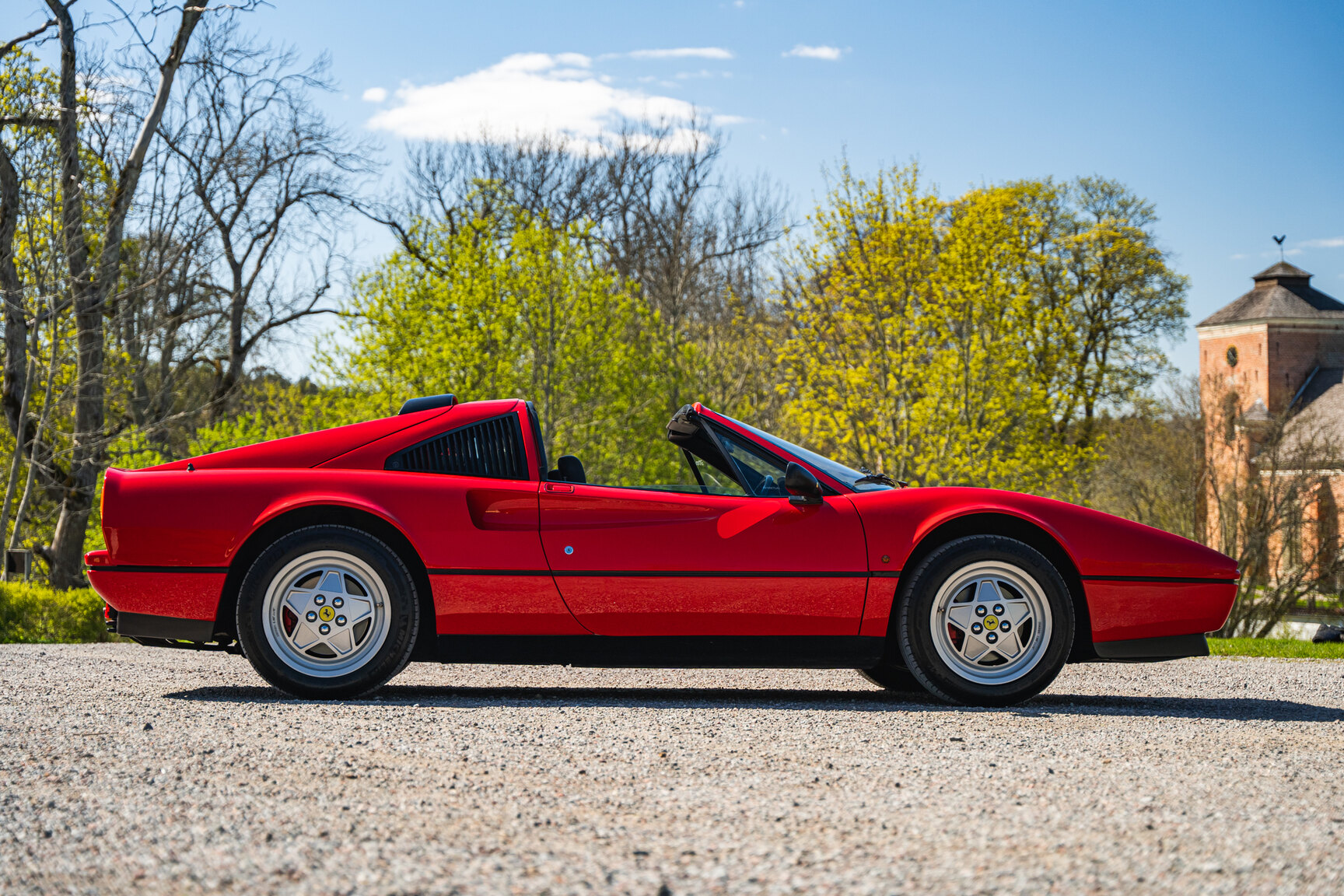 Exteriörbild på 1989 Ferrari 328 GTS